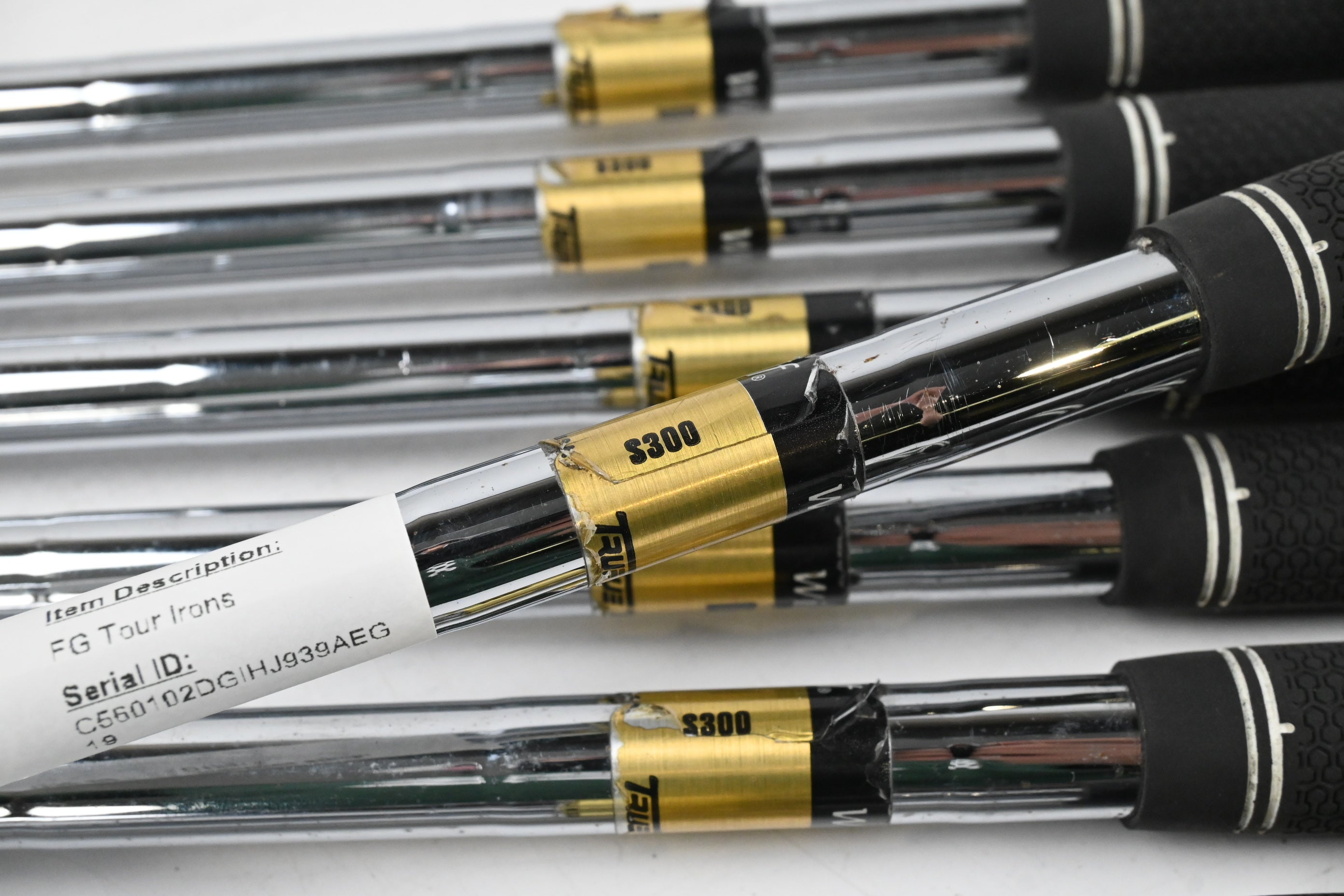 Wilson FG Tour Irons / 4-PW / Stiff Flex Dynamic Gold S300 Shafts