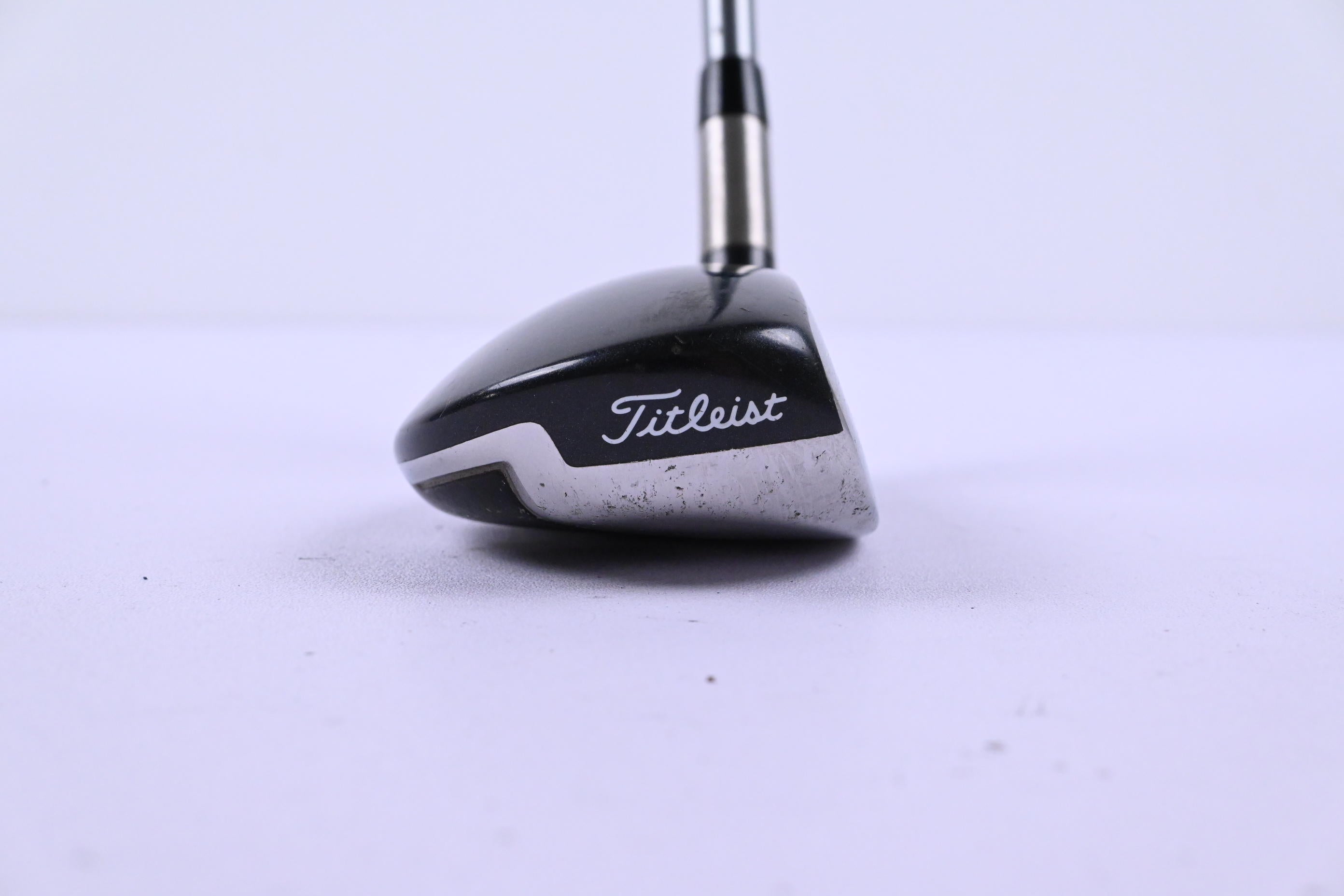 Titleist 909H #3 Hybrid / 19 Degree / Regular Flex Diamana 80 Shaft