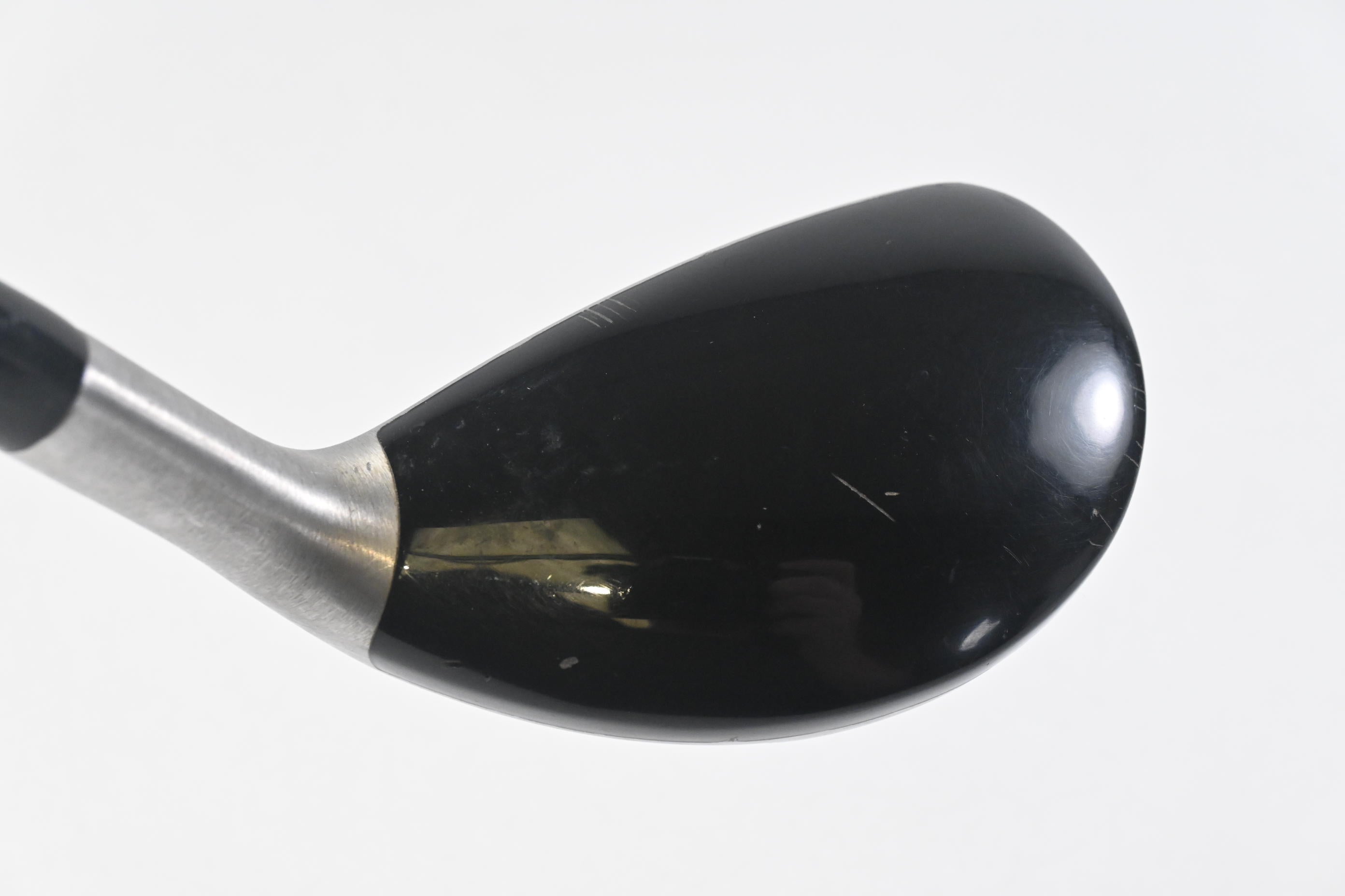 Titleist 585.H #3 Hybrid / 21 Degree / Regular Flex Dynamic Gold Shaft