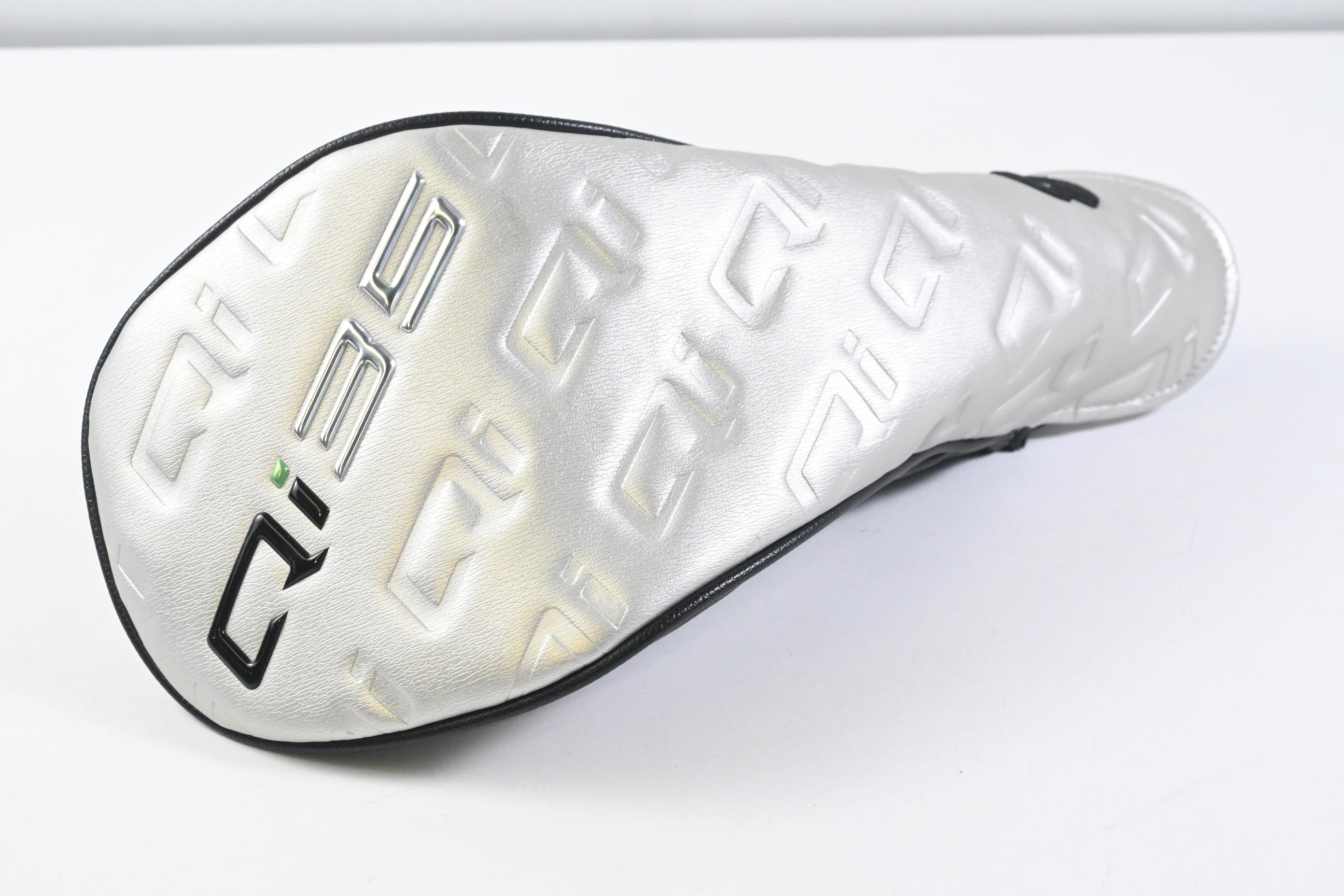 Taylormade Qi35 Driver / 9 Degree / Stiff Flex Aldila Rogue Silver 60 Shaft
