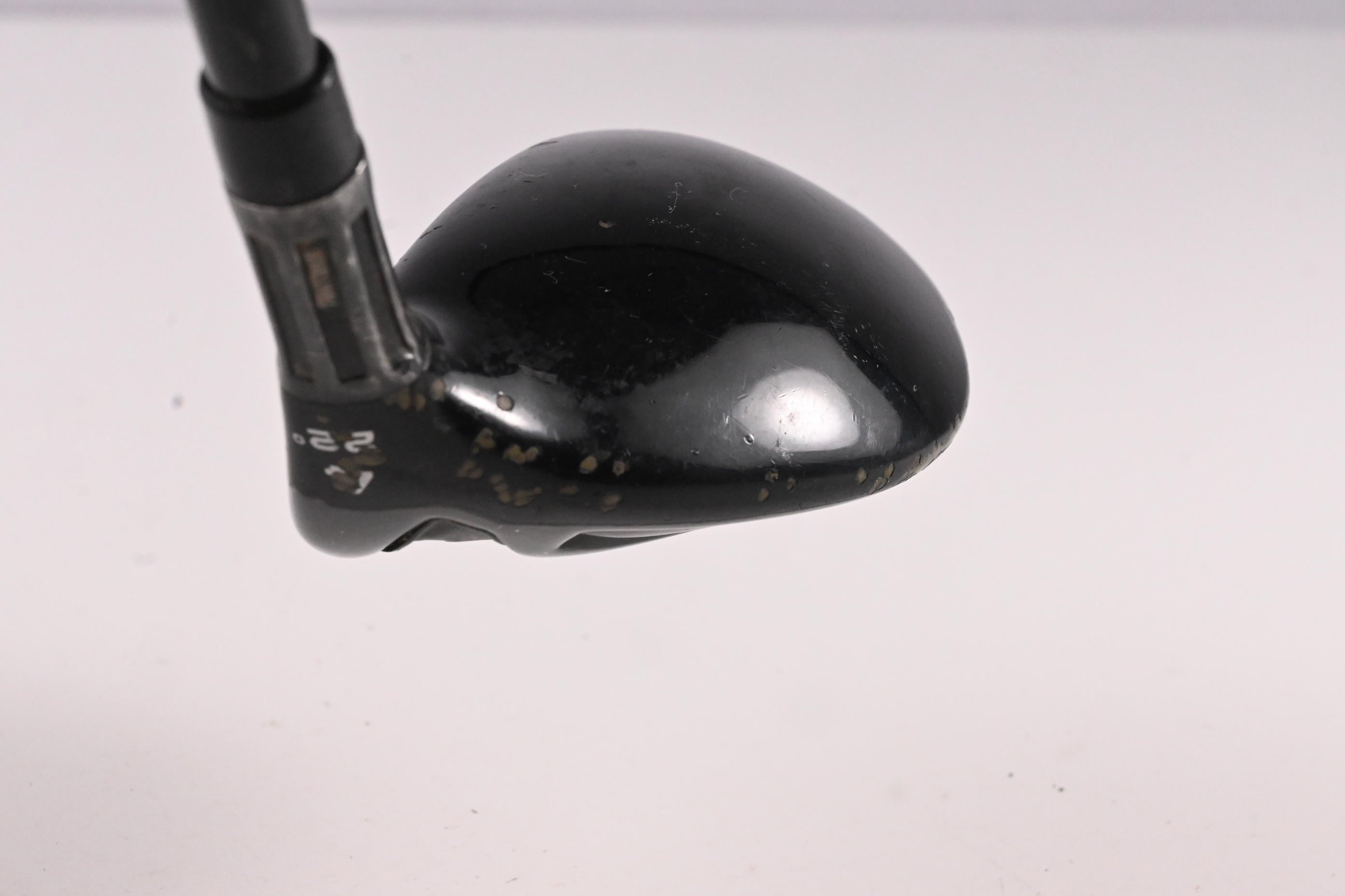 Taylormade M2 2016 #4 Hybrid / 22 Degree / Regular Flex M2 Reax 65 Shaft