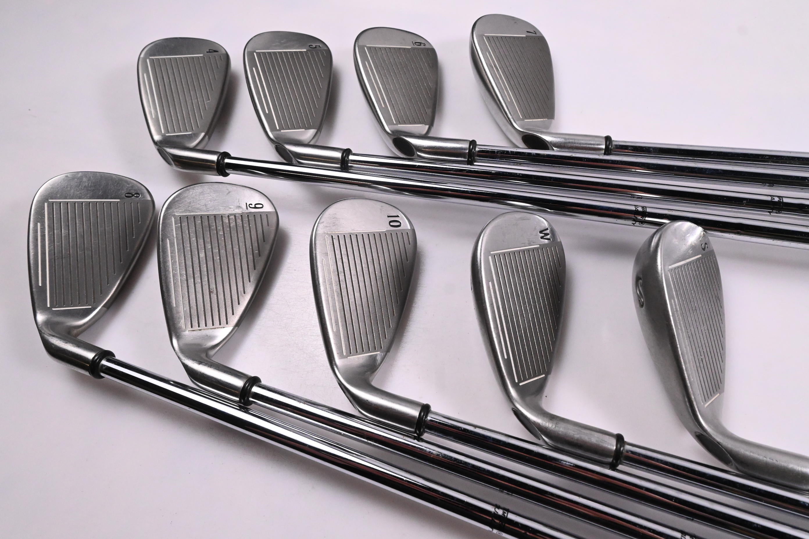 Callaway Big Bertha 2002 Irons / 4-PW+GW+SW / UniFlex Callaway Shafts