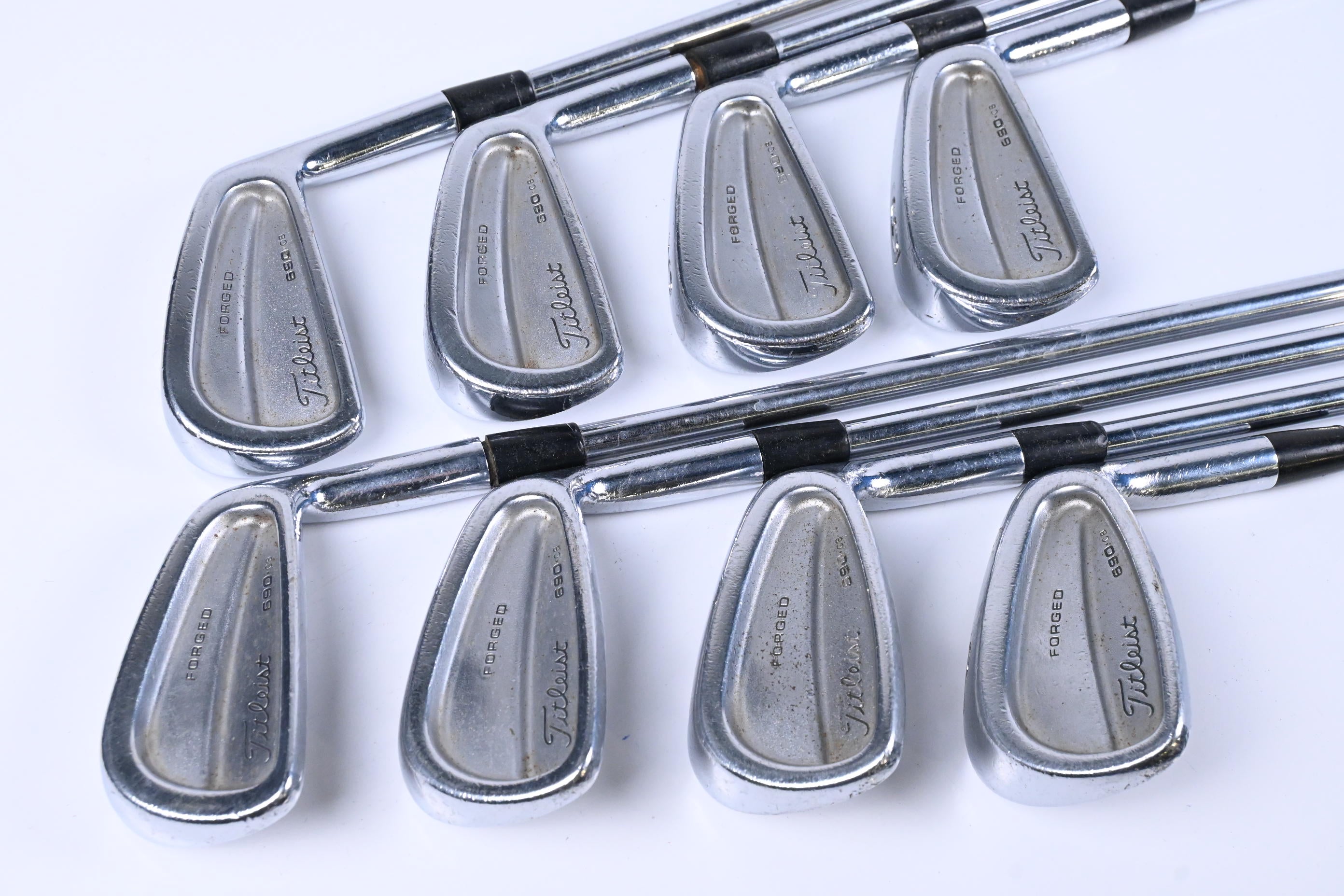 Titleist 690CB Irons / 3-PW / Regular Flex Dynamic Gold R300 Shafts