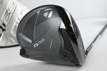 Taylormade Qi35 Driver / 10.5 Degree / Regular Flex Fujikura Ventus Blue '25 5