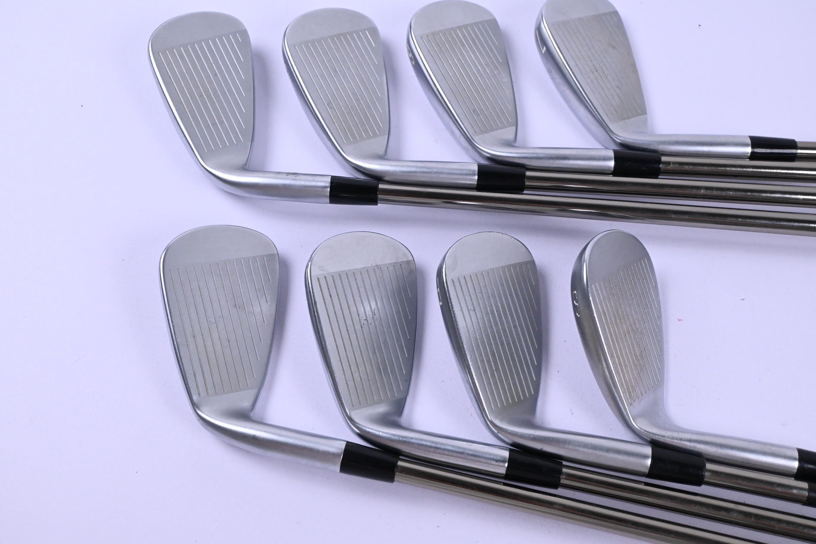 Mizuno JPX 923 Hot Metal Irons / 4-PW+SW / Regular Flex UST Recoil ESX 460