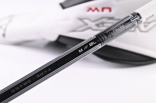 Callaway Apex UW #3 Hybrid / 21 Degree / Regular Flex MMT 70 Shaft
