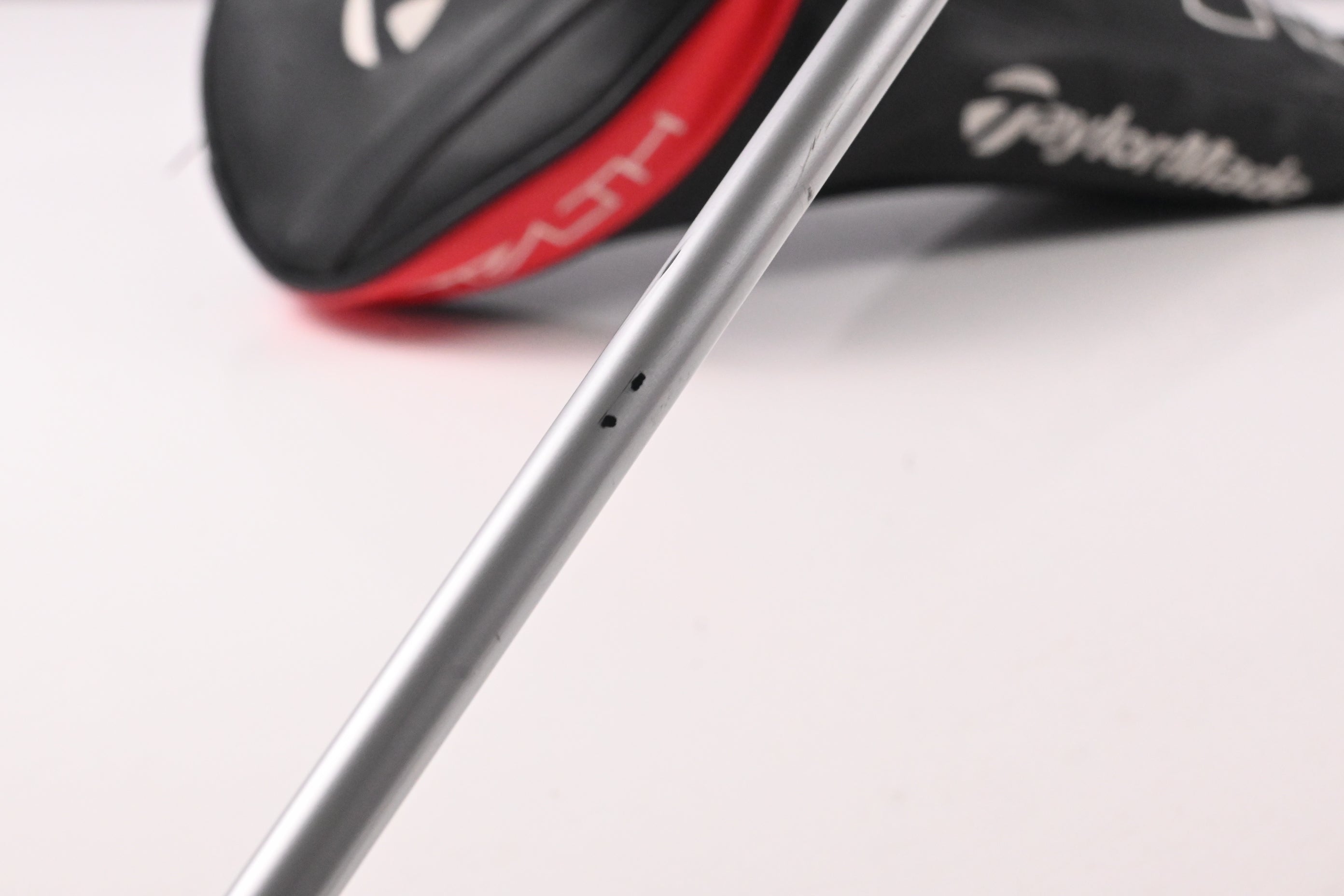 Taylormade Stealth Plus Driver / 10.5 Degree / Stiff Flex Aldila Ascent Red 60