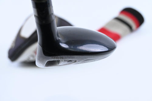 Titleist 910 F #5 Wood / 17 Degree / Stiff Flex Diamana Kai'li 75 Shaft