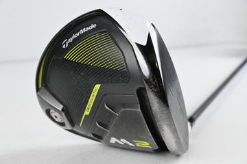 TaylorMade M2 2017 Driver / 10.5 Degree / Regular Flex Fujikura Pro XLR8 56 Shaft