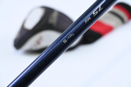 Titleist 910 F #5 Wood / 17 Degree / Stiff Flex Diamana Kai'li 75 Shaft