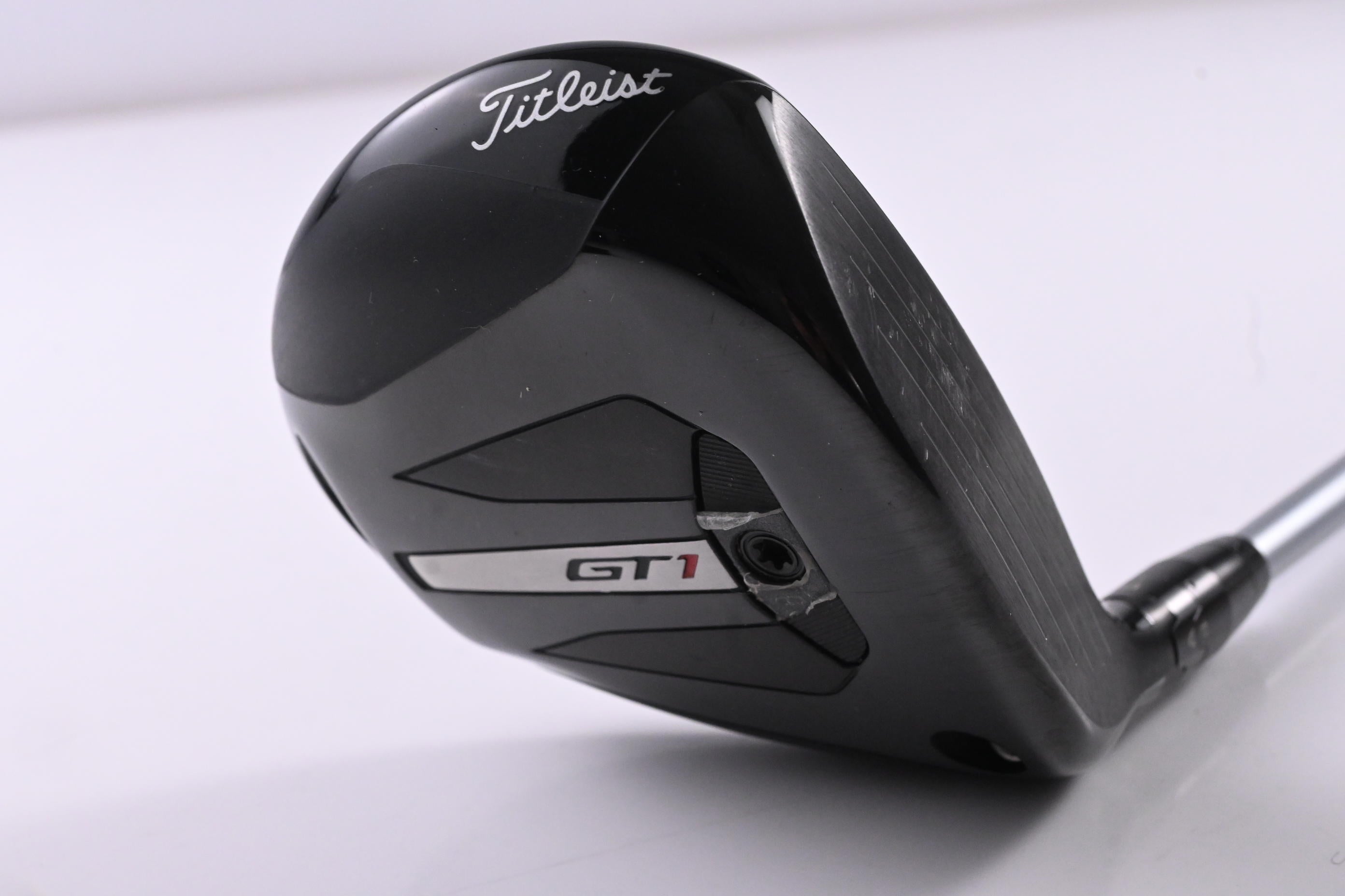Titleist GT1 #5 Wood / 18 Degree / Regular Flex Tour AD UB-5 Shaft