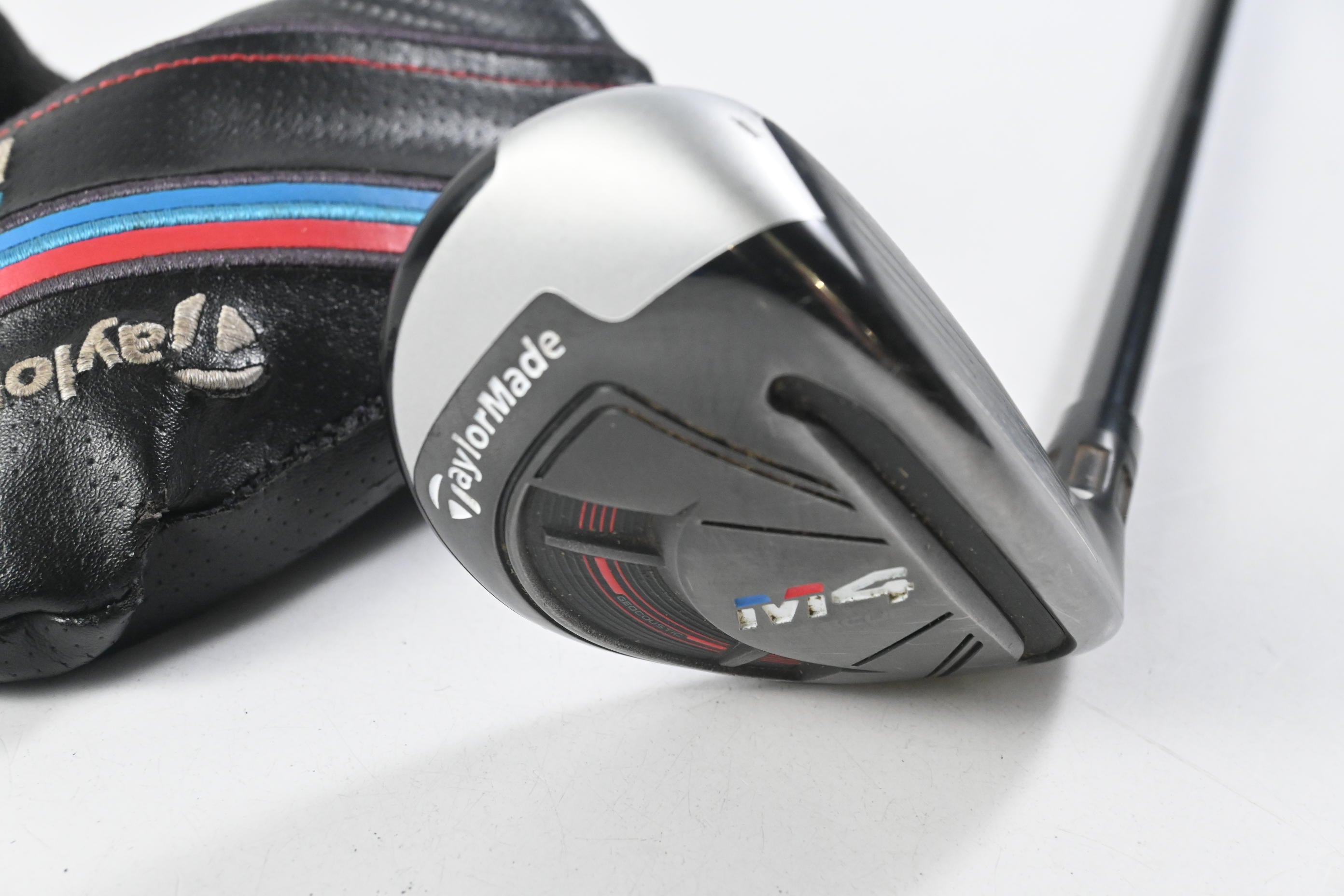 Taylormade M4 #3 Hybrid / 19 Degree / Regular Flex Fujikura Atmos Red 6 Shaft