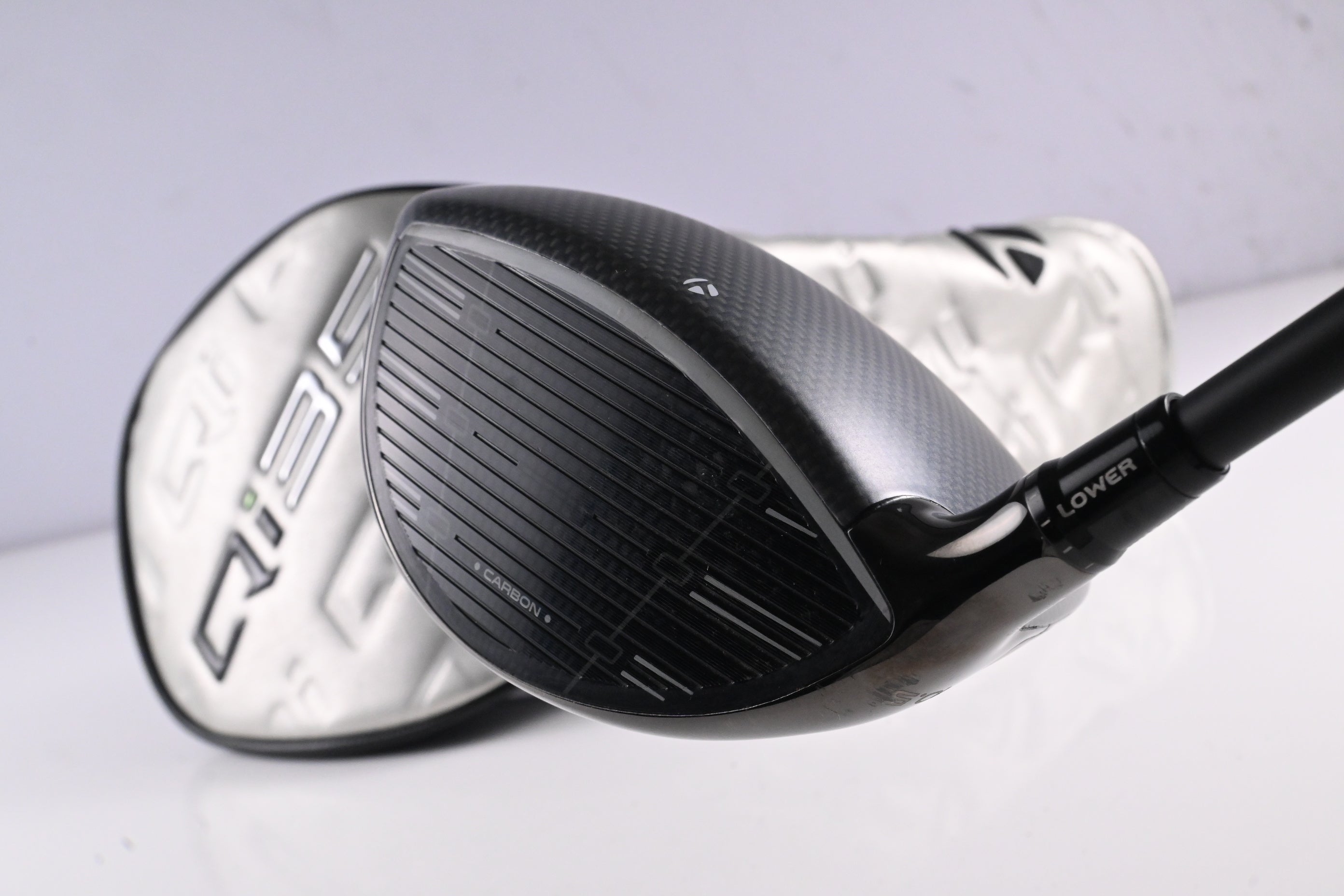 Taylormade Qi35 Driver / 10.5 Degree / Regular Flex Ventus Blue 5 Shaft