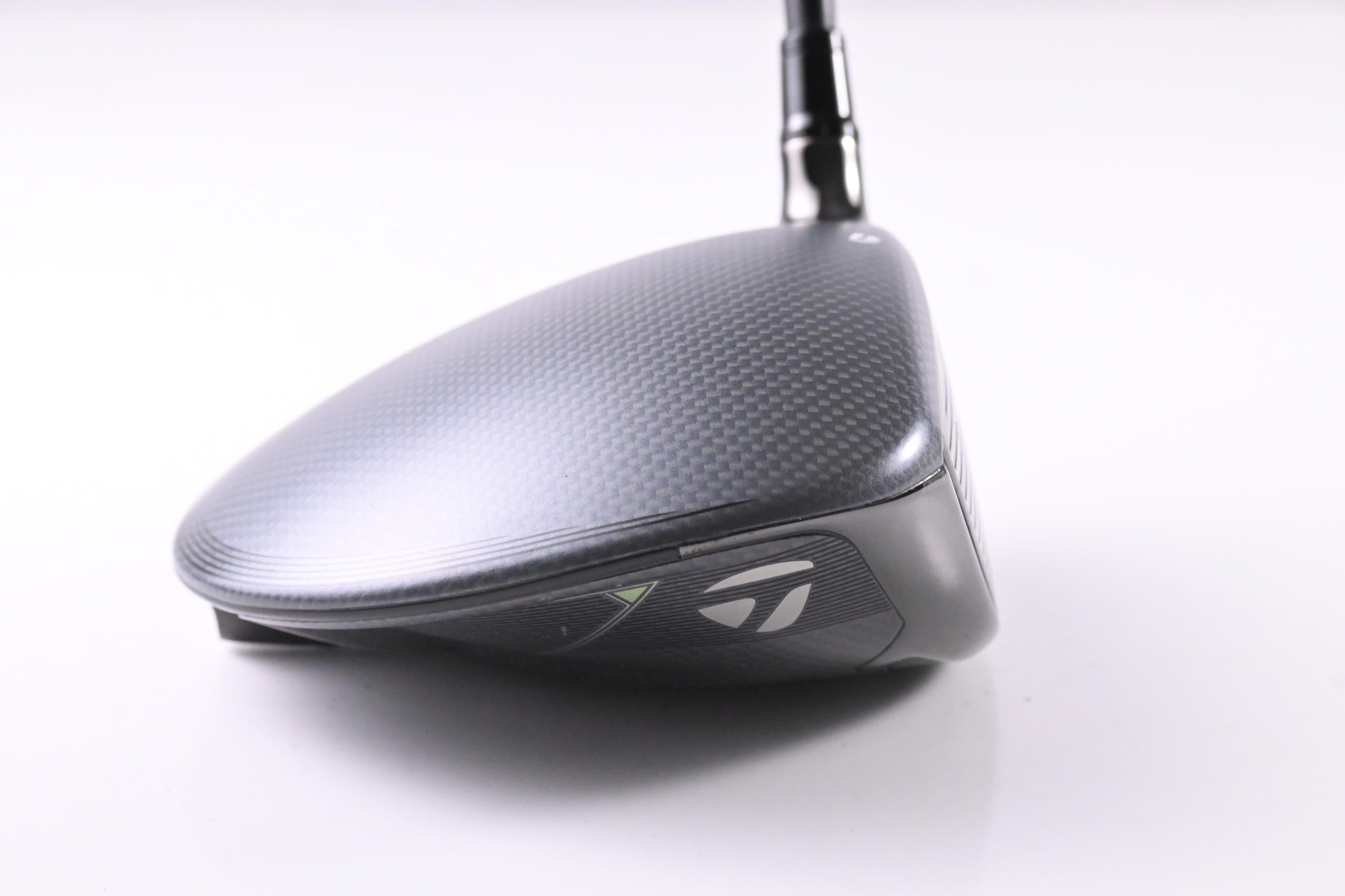 Taylormade Qi35 Driver / 10.5 Degree / Regular Flex Ventus Blue 5 Shaft