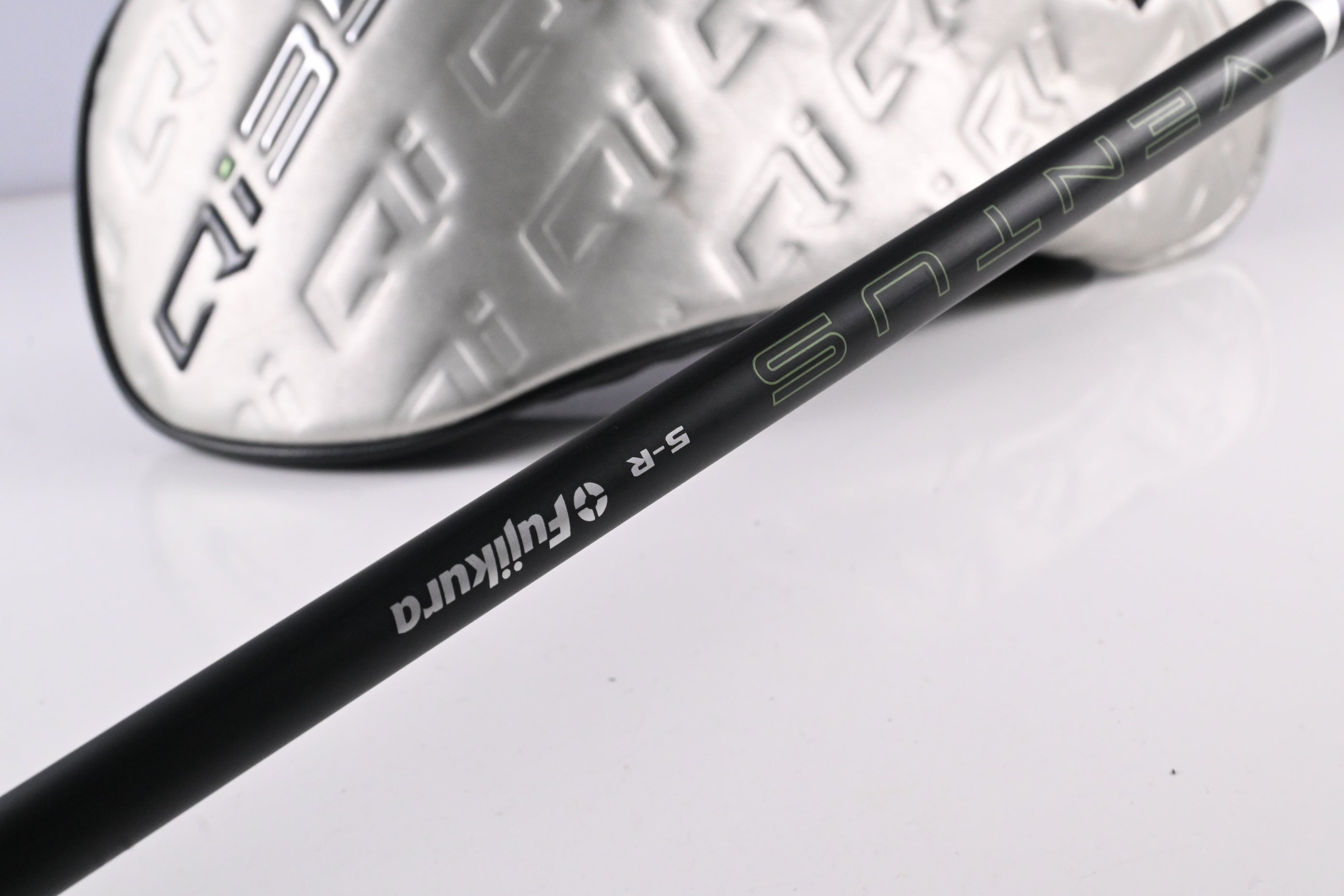 Taylormade Qi35 Driver / 10.5 Degree / Regular Flex Ventus Blue 5 Shaft