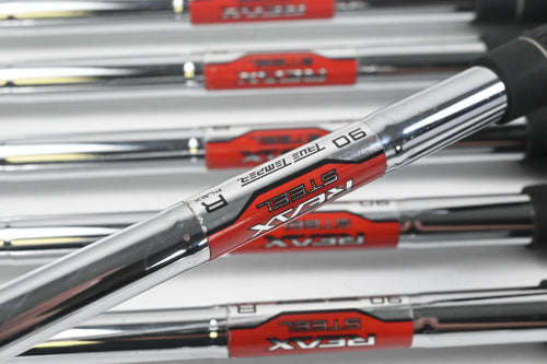 Taylormade RSi1 Irons / 4-PW / Regular Flex REAX 90 Shafts