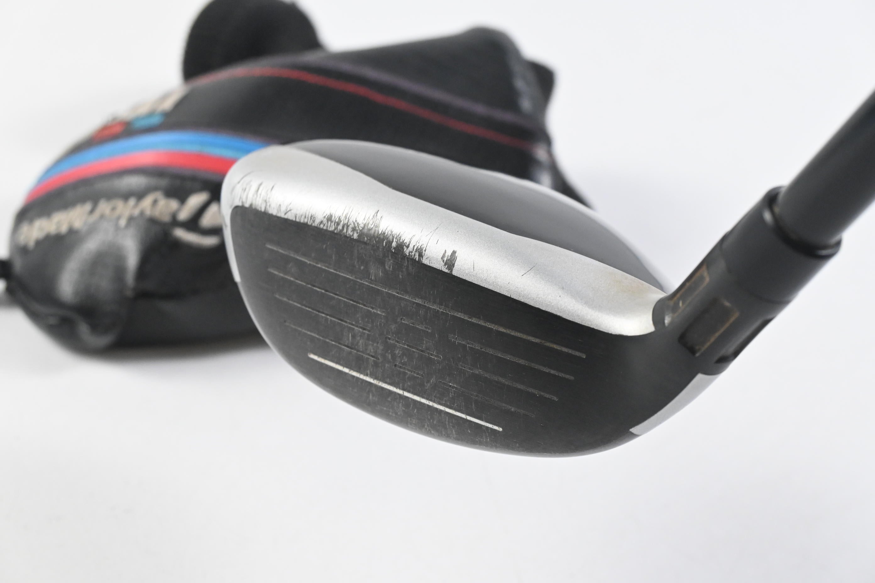 Taylormade M4 #3 Hybrid / 19 Degree / Regular Flex Fujikura Atmos Red 6 Shaft