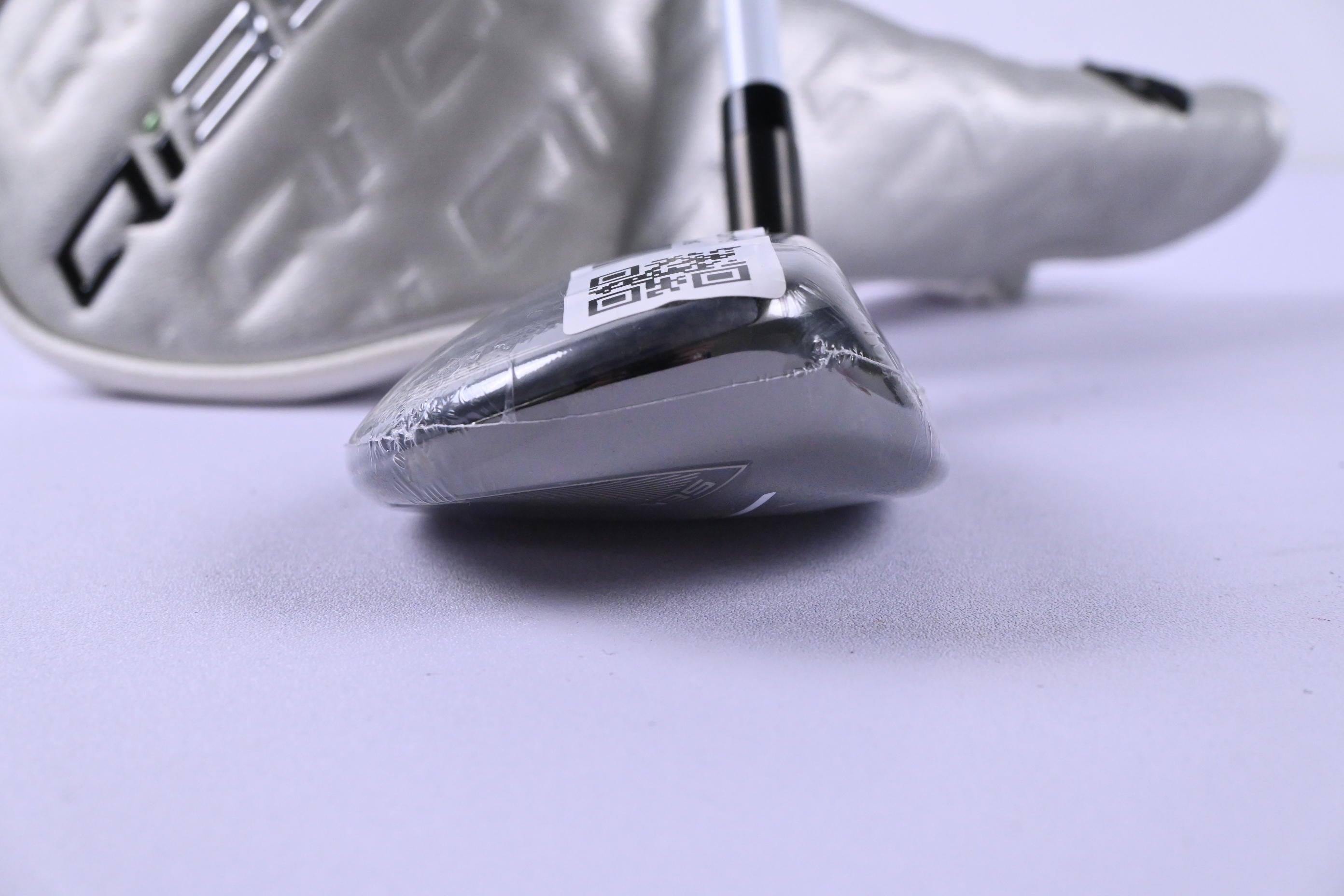 Ladies Taylormade Qi35 Max Lite #5 Hybrid / 27 Degree / Ladies Flex Fujikura 40