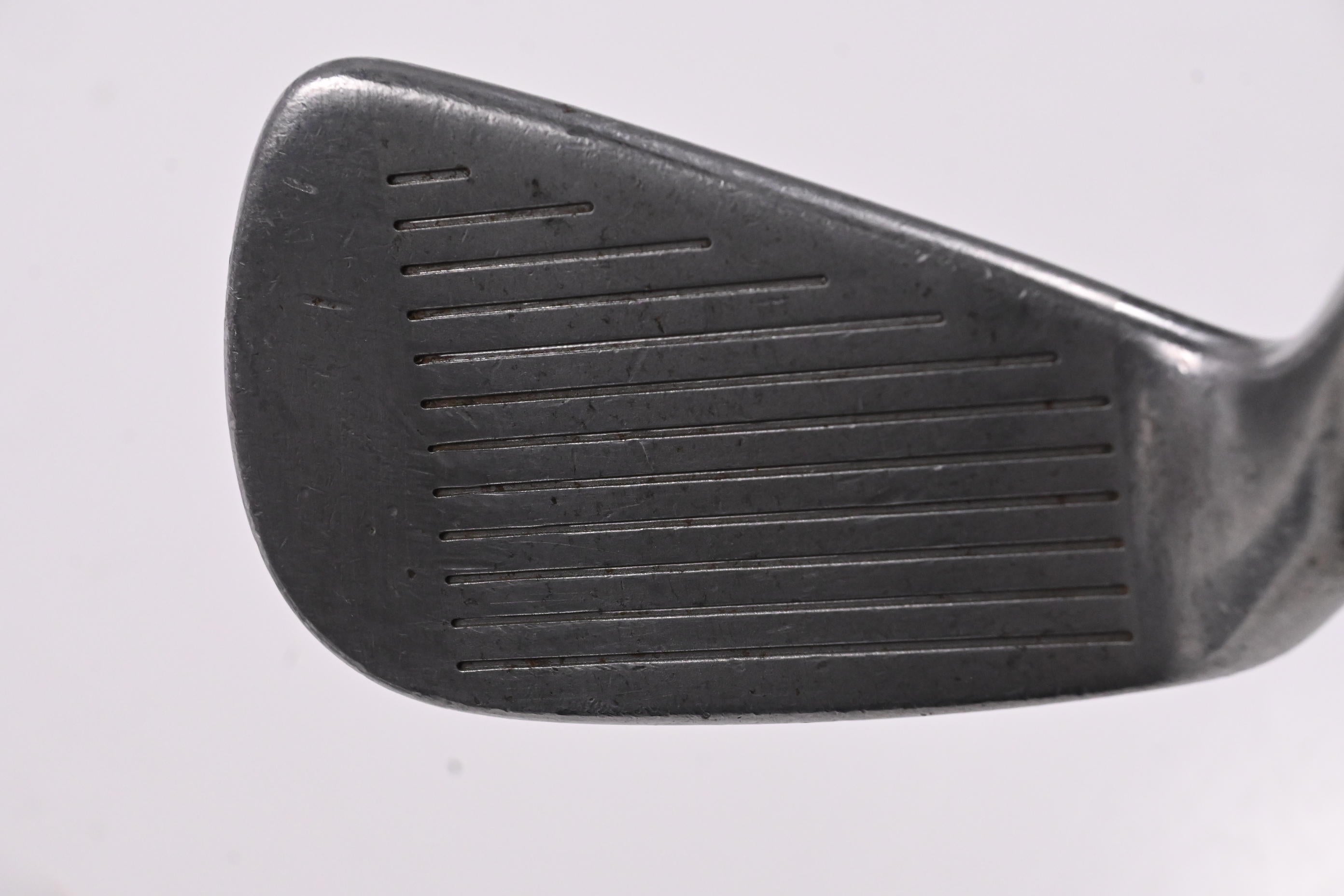 Titleist 704.CB #4 Iron / 25 Degree / Regular Flex Dynamic Gold R300 Shaft