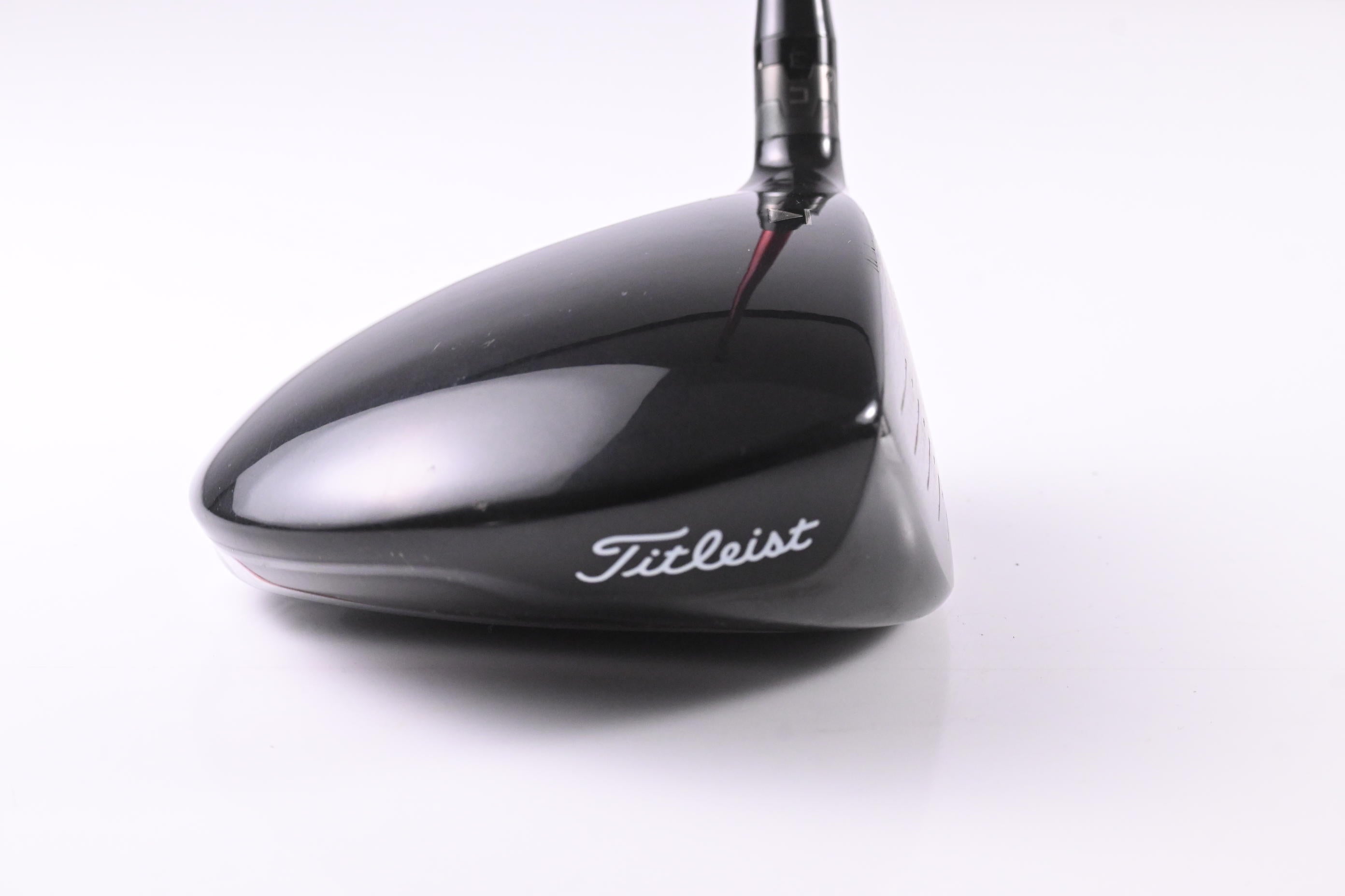 Titleist 913 D2 Driver / 12 Degree / Regular Flex Bassara Hi 55 Shaft