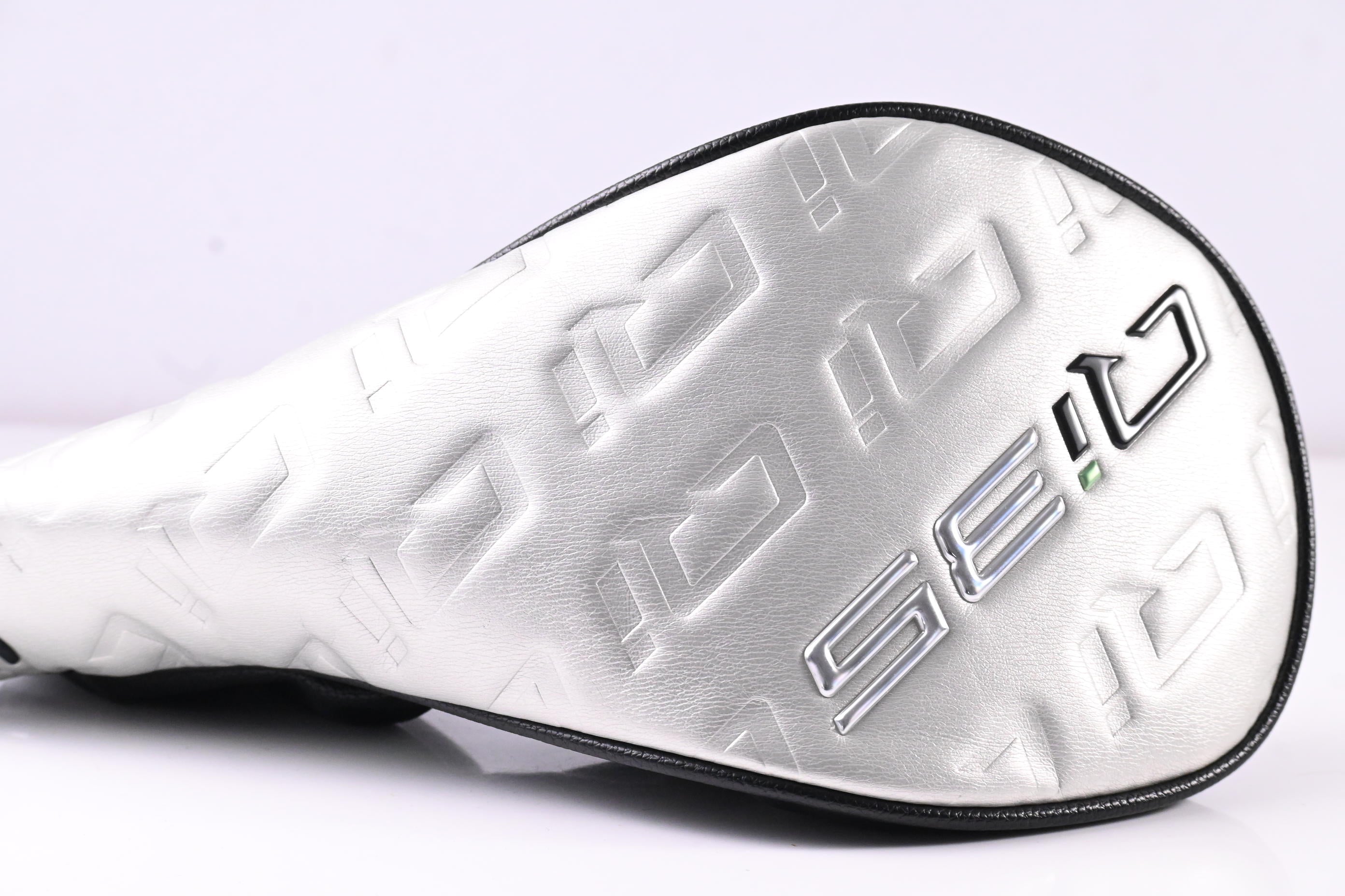 Taylormade Qi35 Max Driver / 10.5 Degree / Regular Flex Fujikura Speeder NX 50