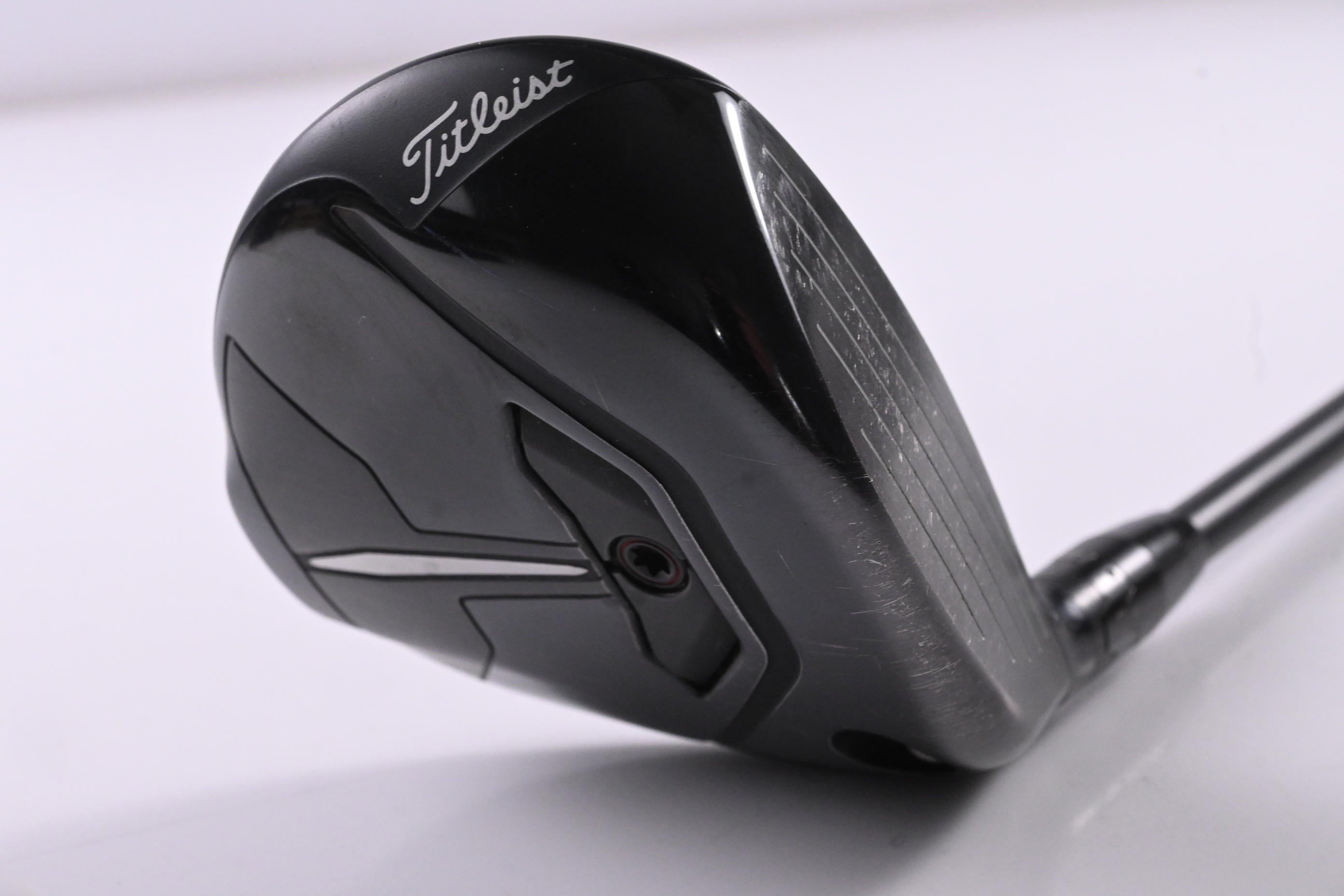 Titleist TSR2 #5 Wood / 18 Degree / Stiff Flex HZRDUS CB Red 60 Shaft