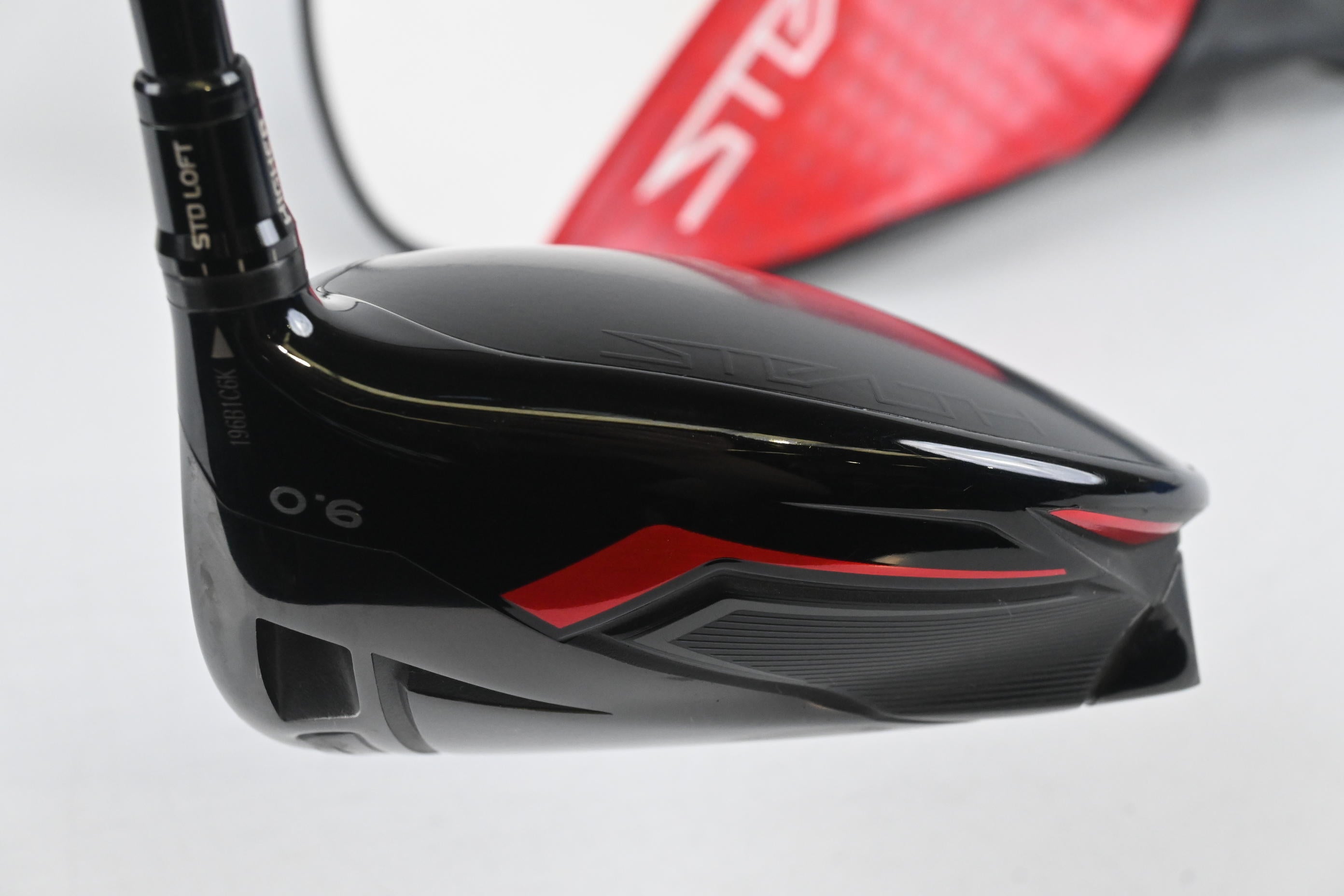 Taylormade Stealth Driver / 9 Degree / Stiff Flex Fujikura Ventus Red 5 Shaft