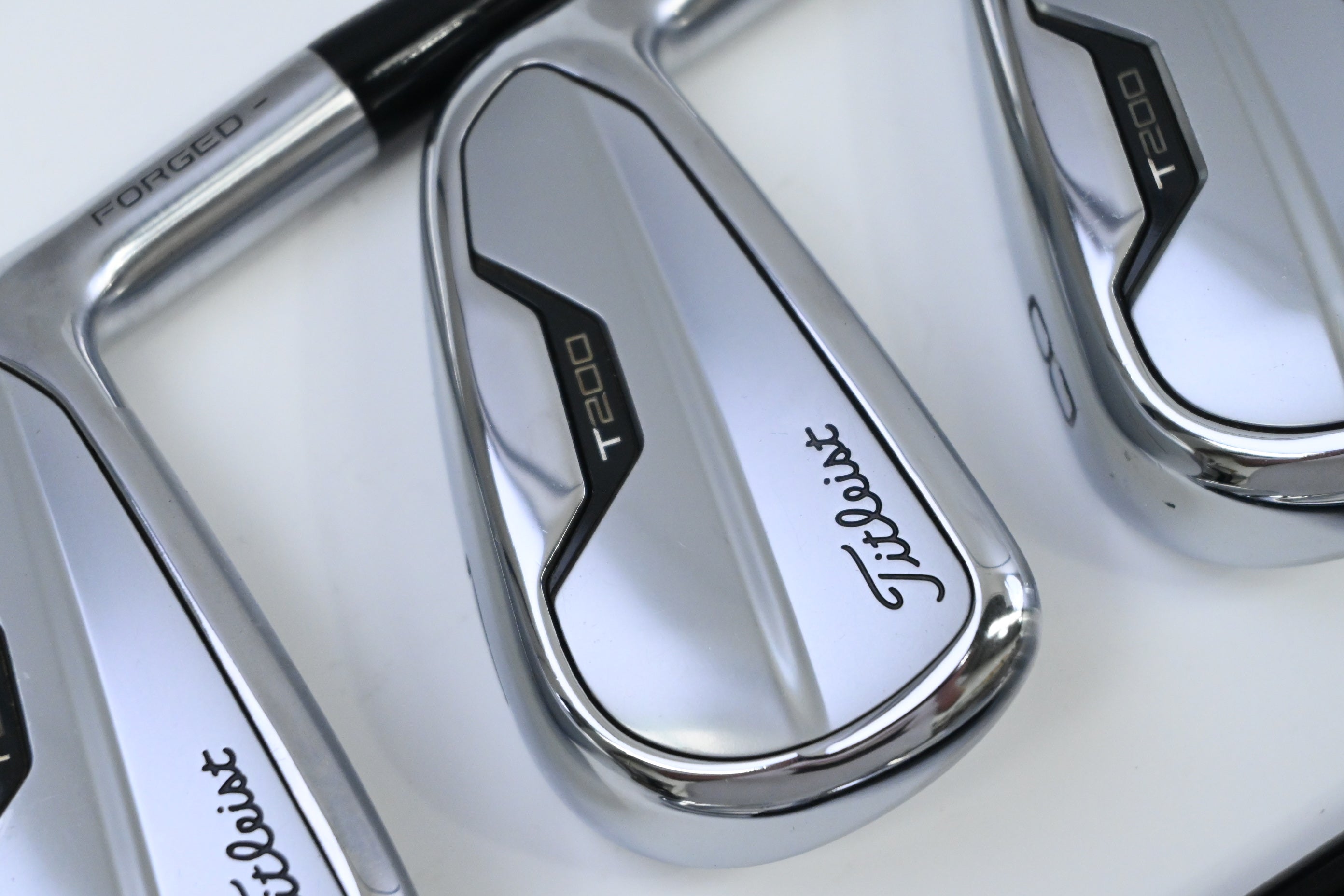 Titleist T200 2021 Irons / 6-PW+48° / Regular Flex Tensei AV Red Shafts