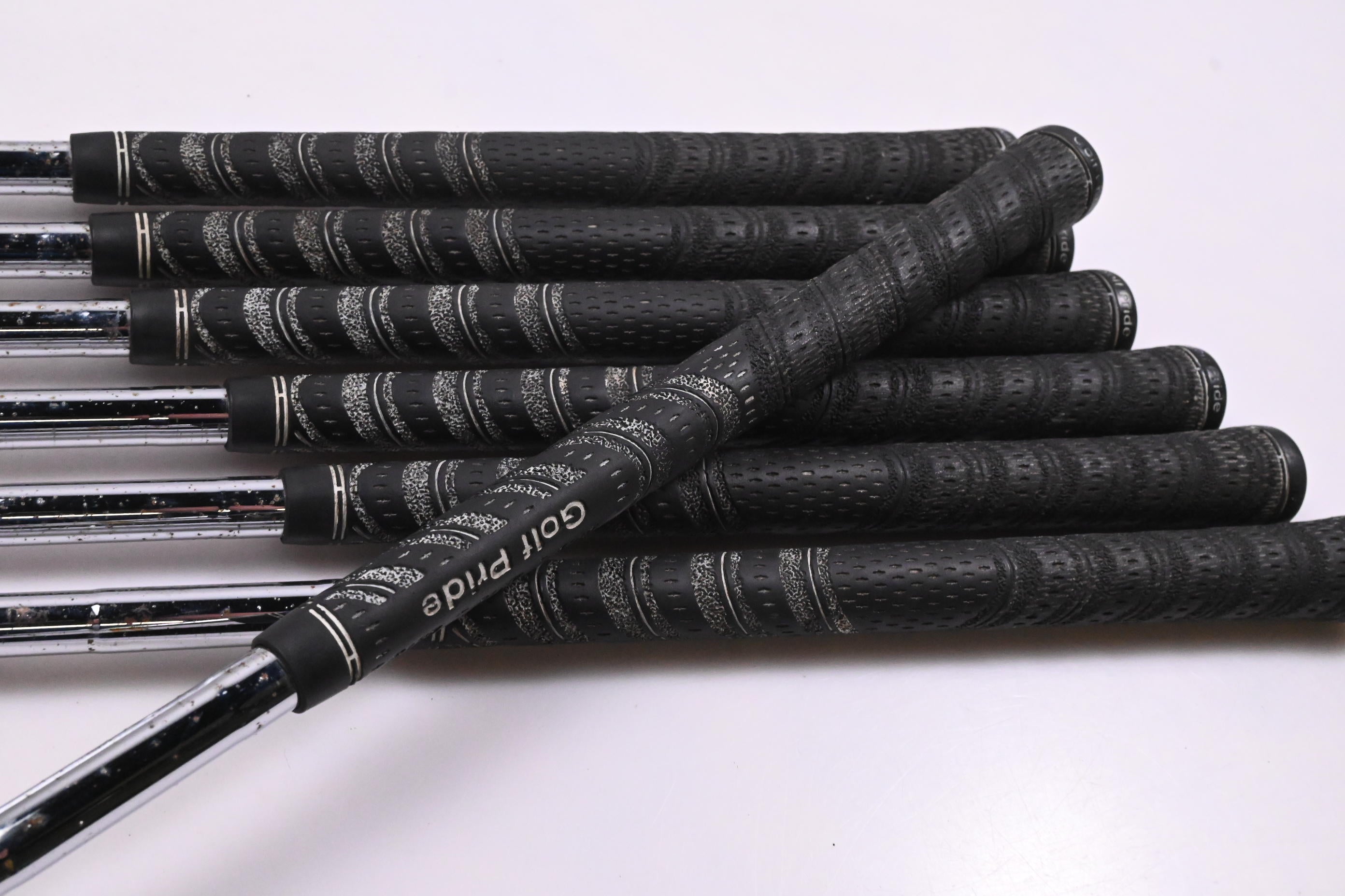 Titleist 714 AP2 Irons / 4-PW / Stiff Flex Steel Shafts