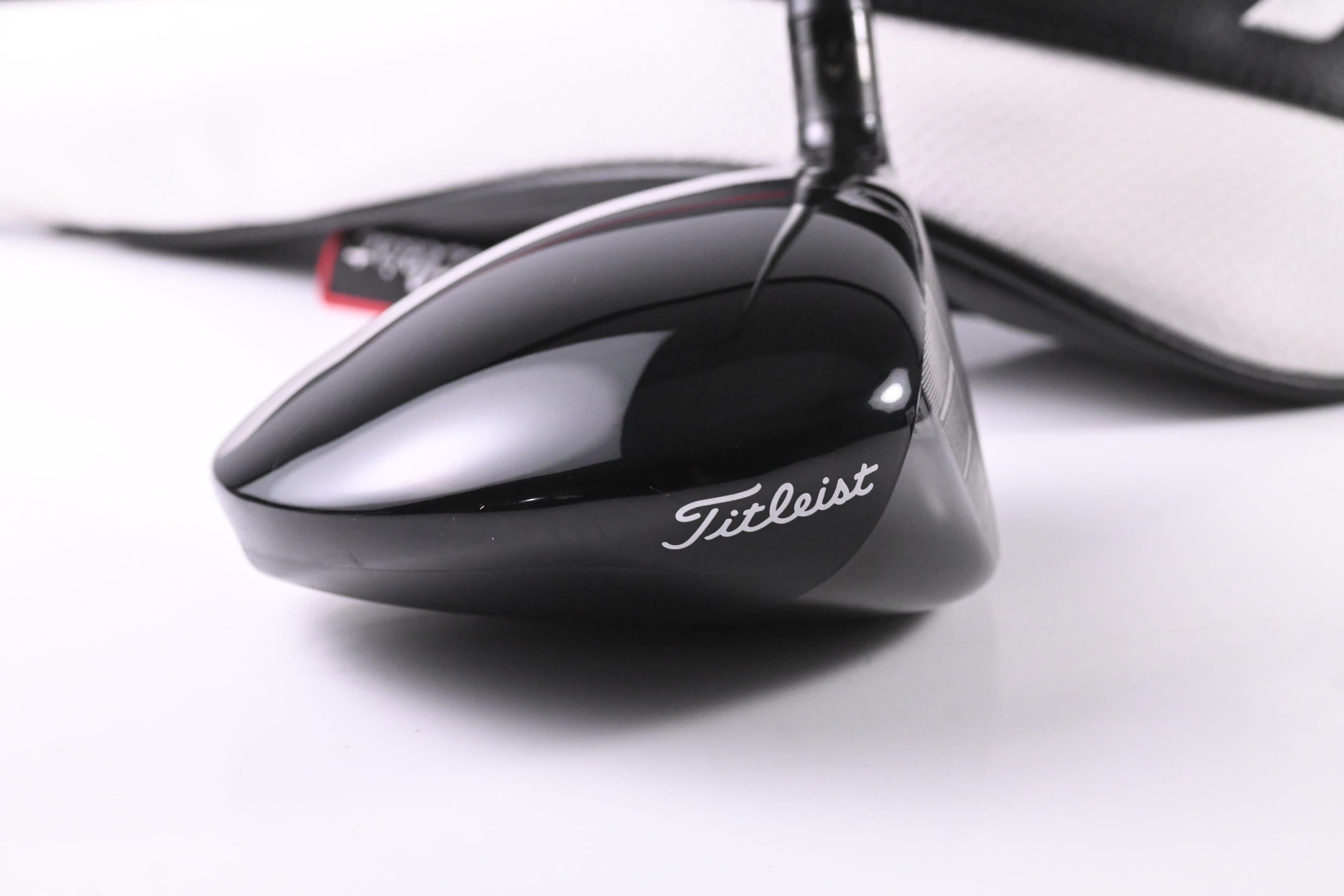 Titleist GT2 Driver / 9 Degree / Stiff Flex Diamana D+ 70 Shaft