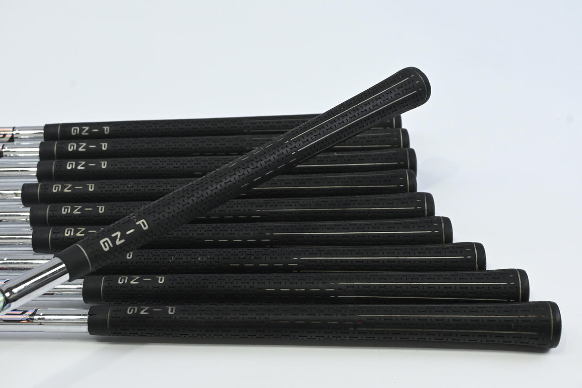 Ping G25 Irons / 4-PW+UW+SW+LW / Green Dot / Regular Flex Ping CFS Shafts