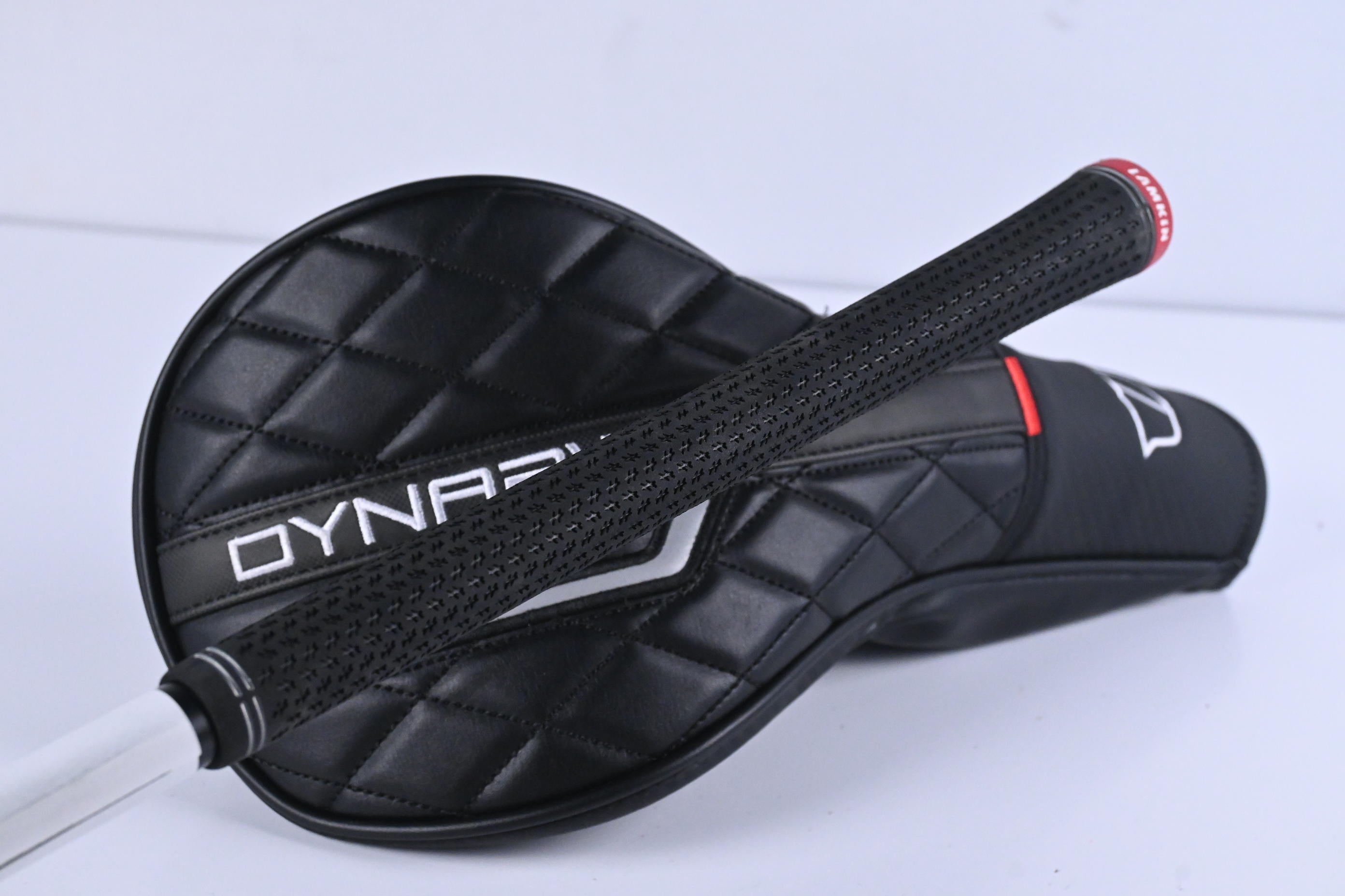 Wilson DYNAPWR 2025 Carbon Driver / 9 Degree / Stiff Flex HZRDUS 60 Shaft