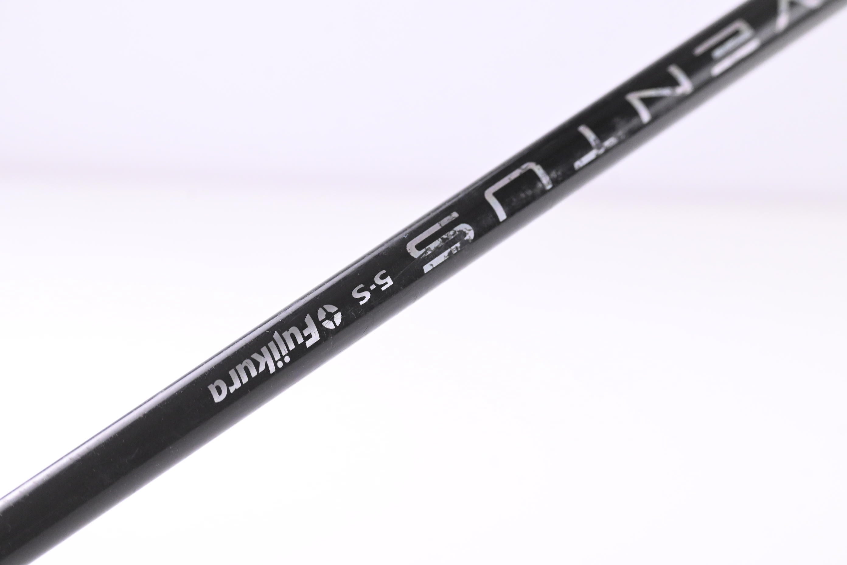 Taylormade Stealth Driver / 9 Degree / Stiff Flex Ventus Red 5 Shaft