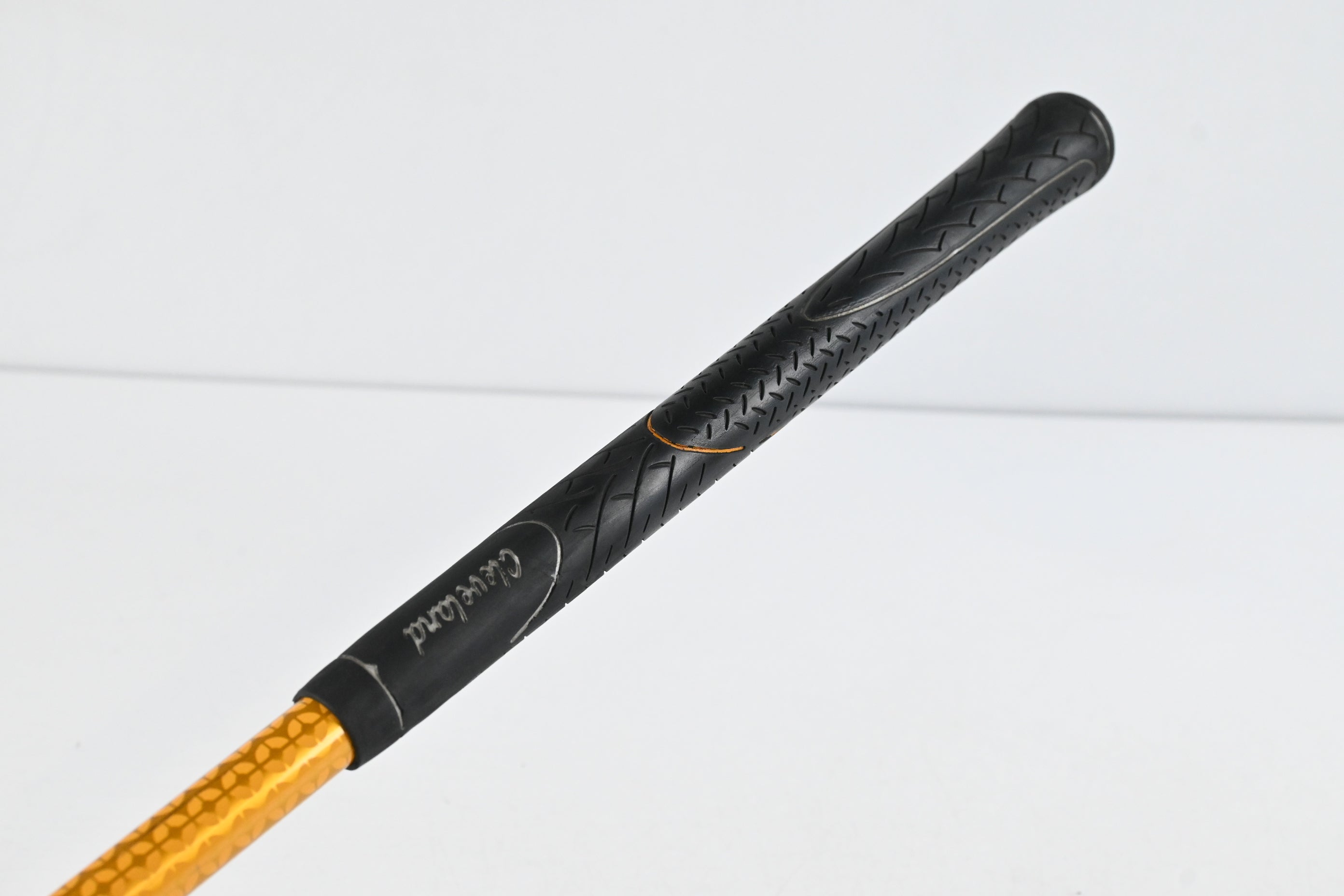 Cleveland HiBore XL Driver / 10.5 Degree / Regular Flex Fujikura Fit-On Gold 55