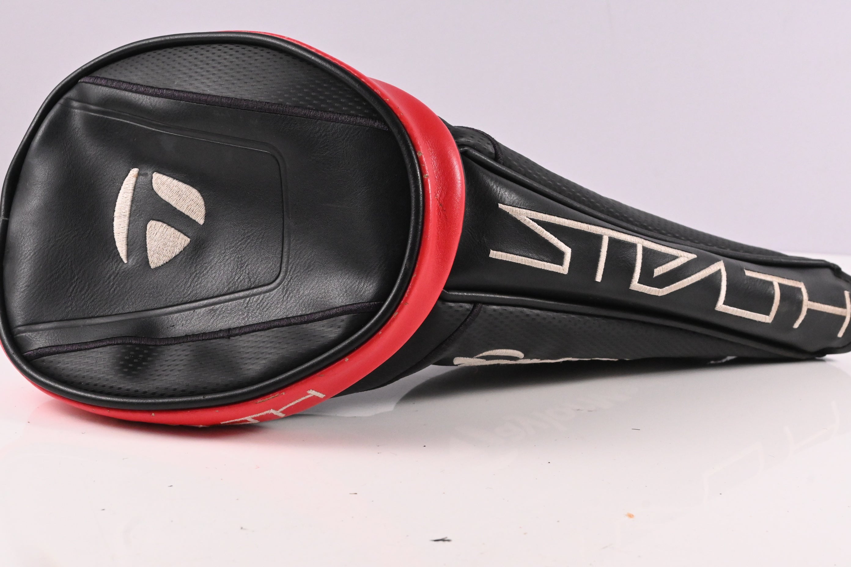 Taylormade Stealth Driver / 9 Degree / Stiff Flex HZRDUS Smoke Black RDX 60