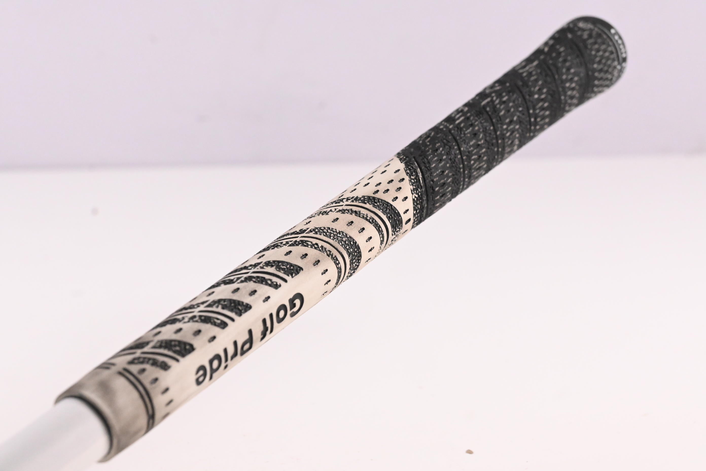 Titleist TSR2 Driver / 9 Degree / Stiff Flex Project X HZRDUS Black 60 Shaft