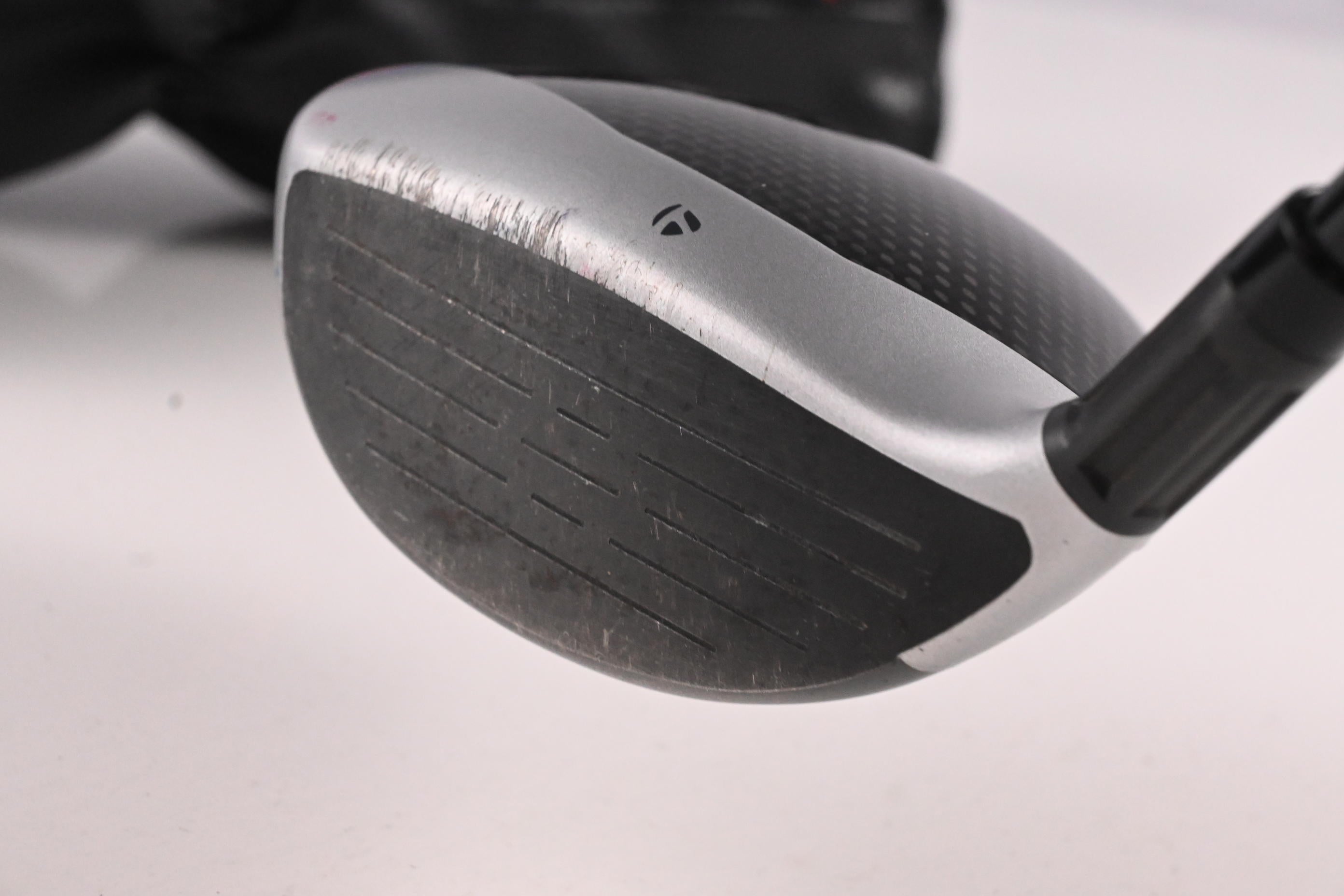 Taylormade M4 #3 Wood / 15 Degree / Regular Flex Fujikura Atmos Red 5 Shaft