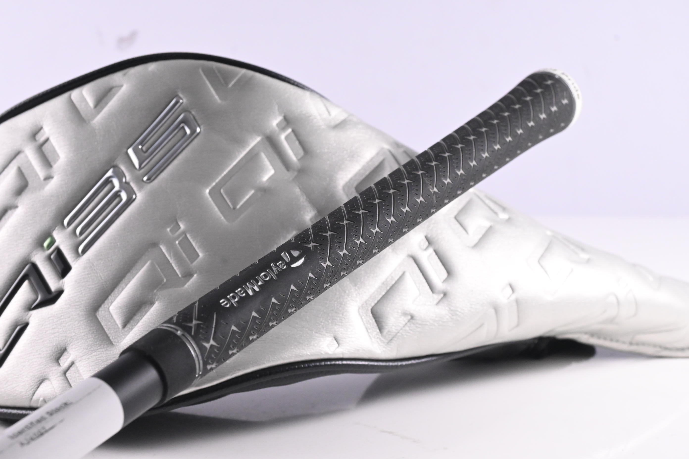 Taylormade Qi35 Max Lite Driver / 10.5 Degree / Regular Flex Vanquish 4 Shaft