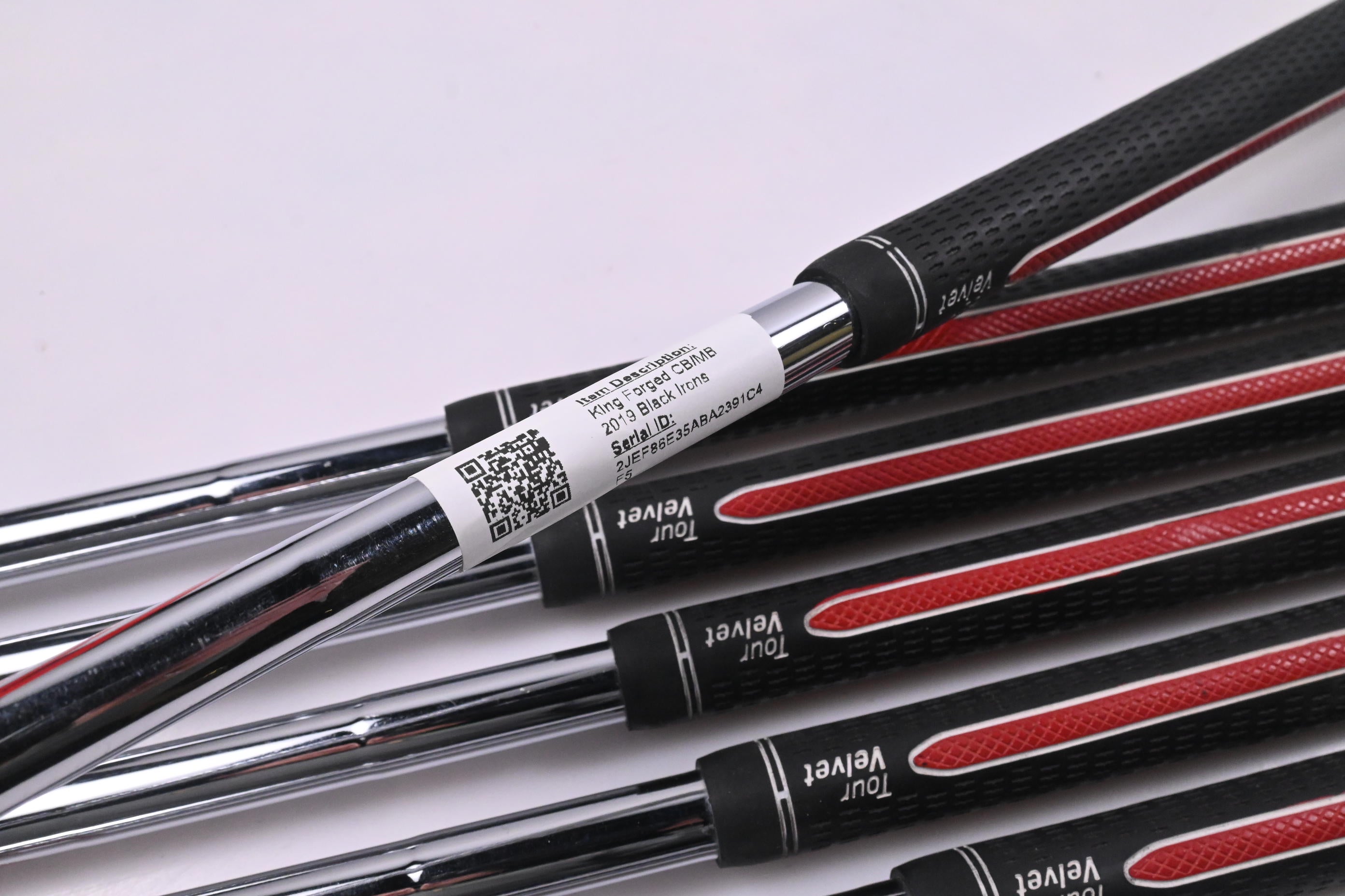 Cobra King Forged CB 2019 Black Irons / 4-9i / X-Flex N.S.Pro Modus³ Tour 105