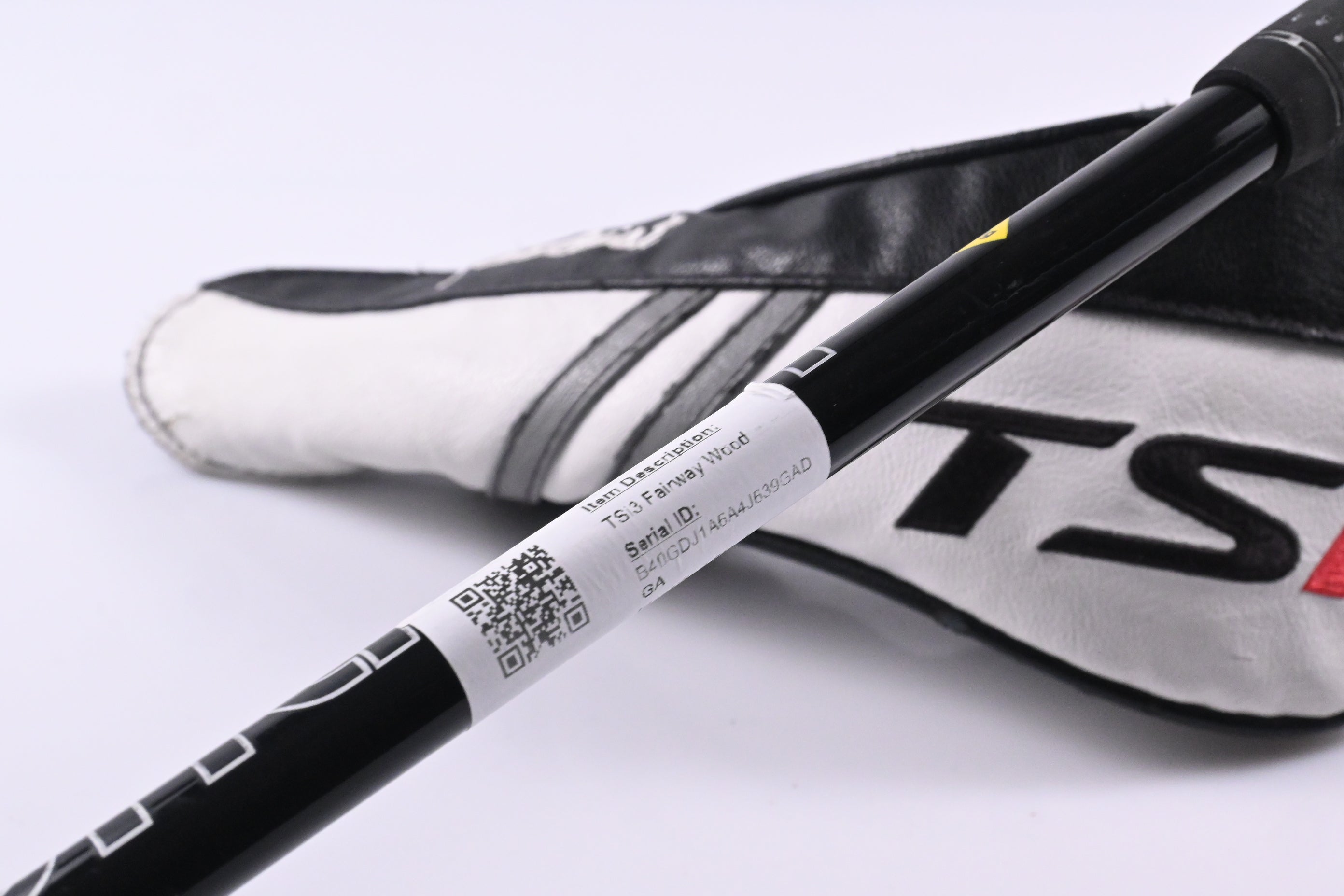 Titleist TSi3 #3 Wood / 15 Degree / Stiff Flex HZRDUS Smoke RDX Black 70 Shaft
