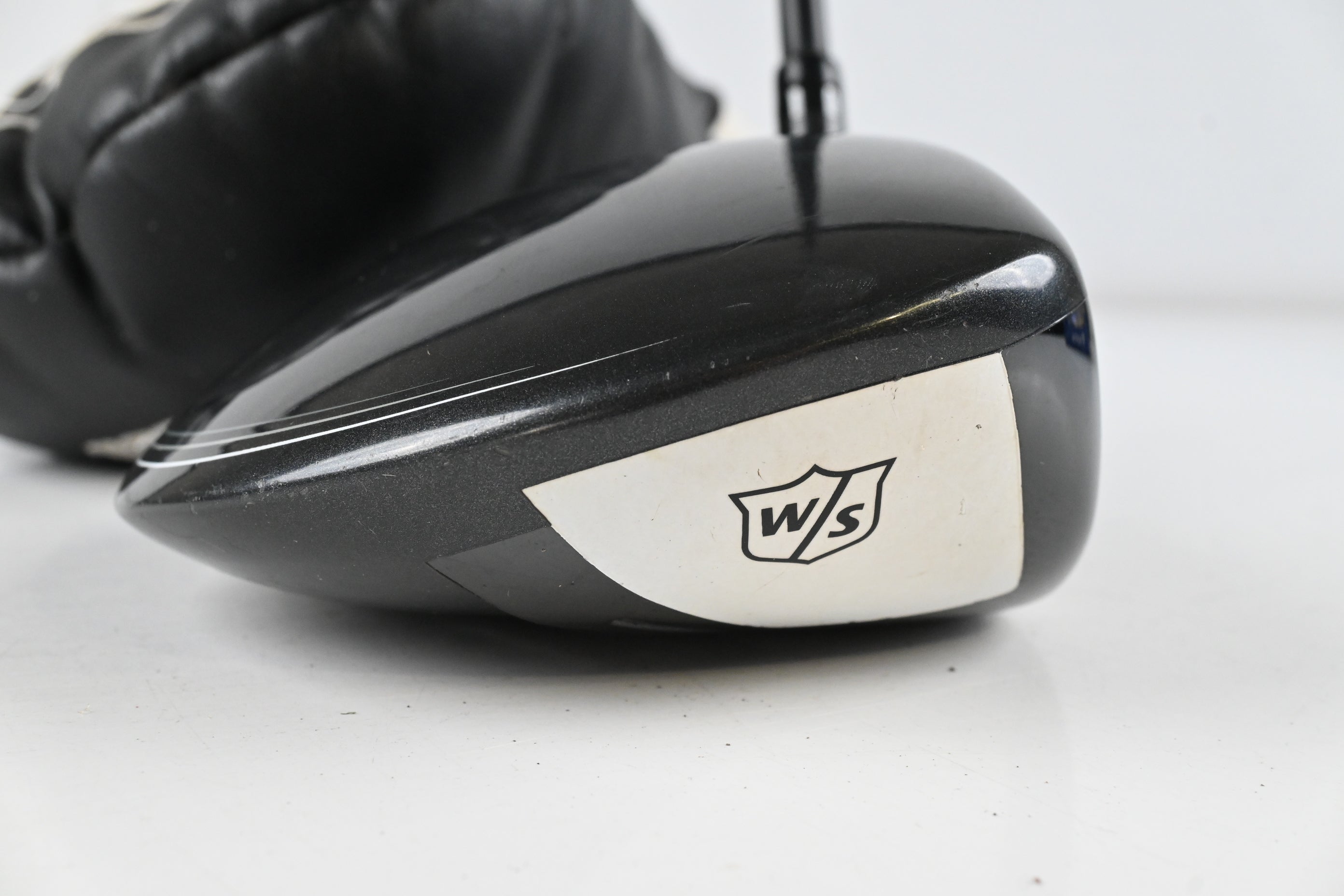 Wilson Launch Pad Driver / 10.5 Degree / Stiff Flex UST Mamiya Helium Black 59