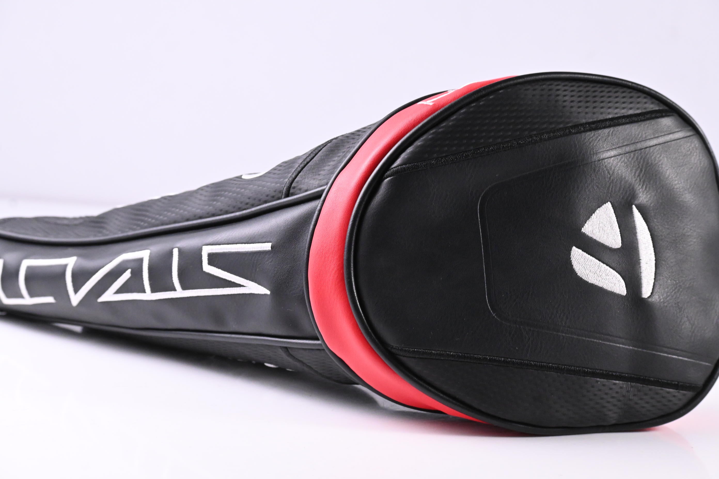 Taylormade Stealth Plus Driver / 9 Degree / Stiff Flex Kuro Kage 60 Shaft