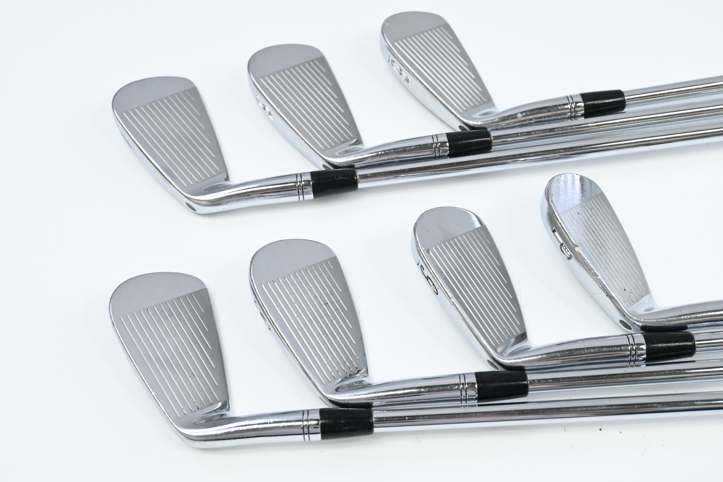 Titleist 735.CM Irons / 4-PW / Stiff Flex Dynamic Gold S300 Shafts