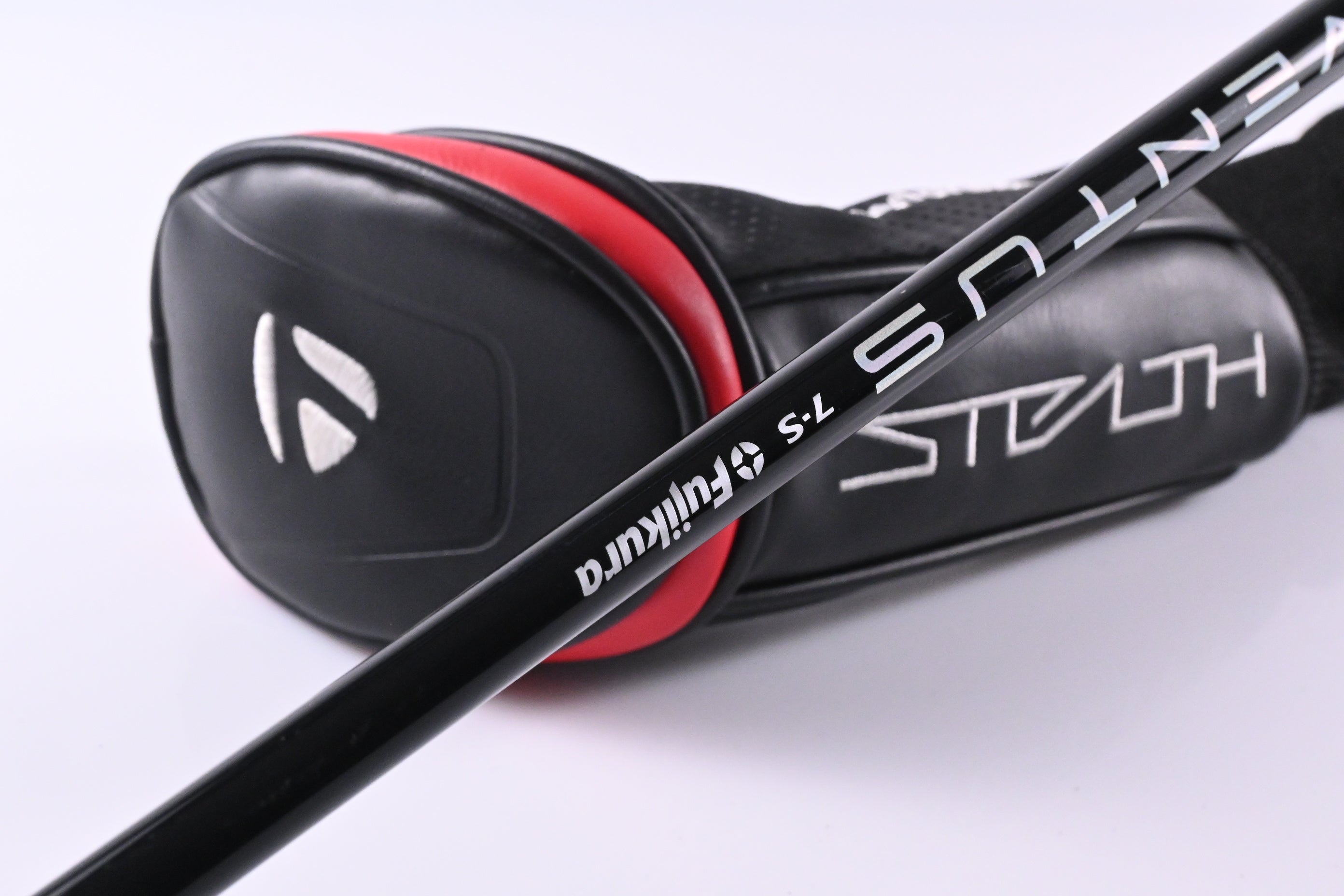 Taylormade Stealth #3 Hybrid / 19 Degree / Stiff Flex Fujikura Ventus Red 7