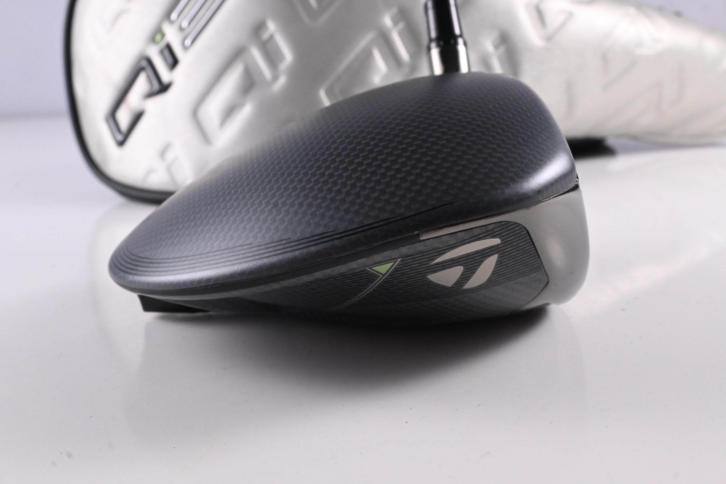 Taylormade Qi35 Driver / 9 Degree / Stiff Flex Fujikura Ventus Blue 5 Shaft