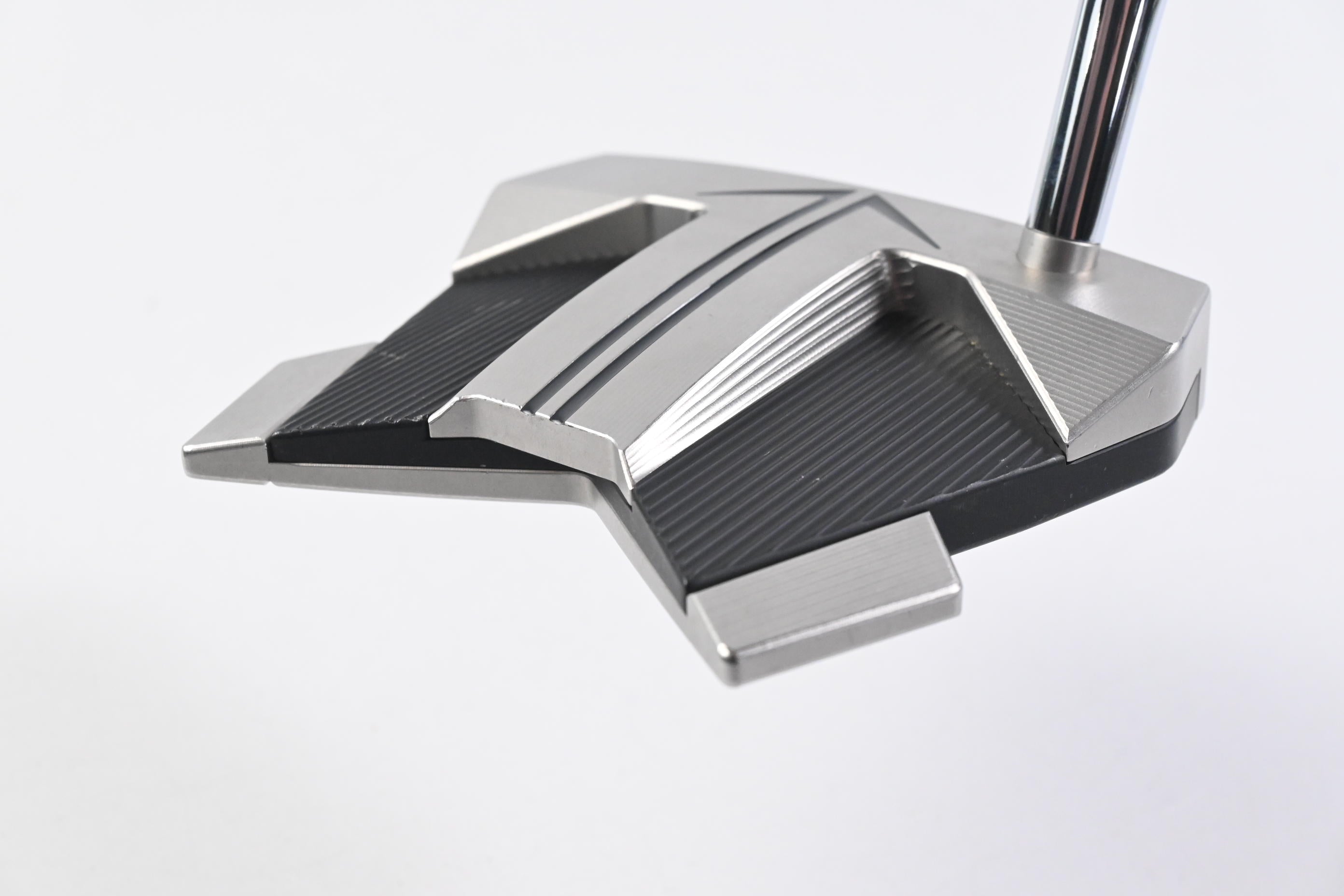 Left Hand Scotty Cameron 2024 Phantom 11.5 Putter / 34 Inch
