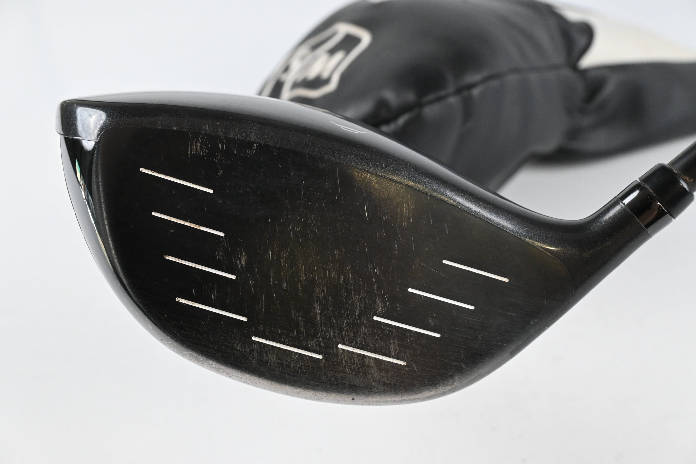 Wilson Launch Pad Driver / 10.5 Degree / Stiff Flex UST Mamiya Helium Black 59