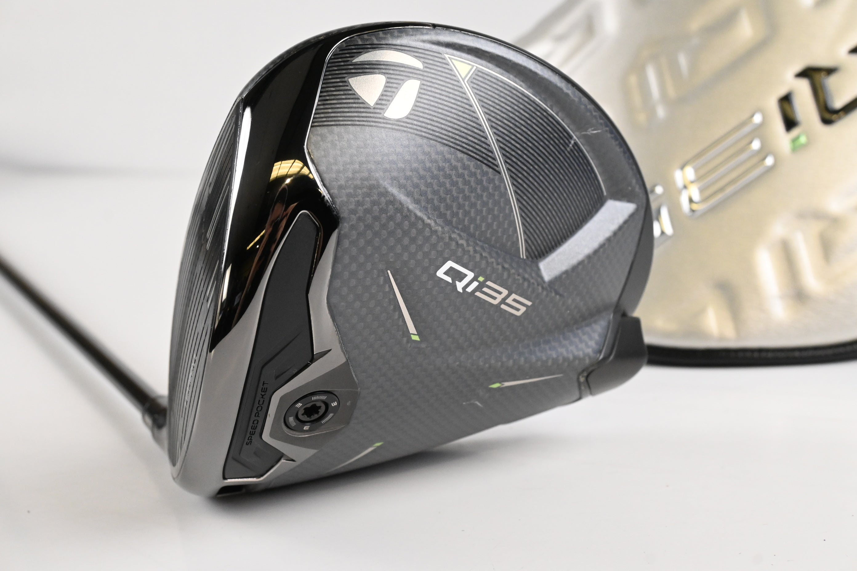 Left Hand Taylormade Qi35 Driver / 10.5 Degree / X-Flex Tensei CK Orange 60