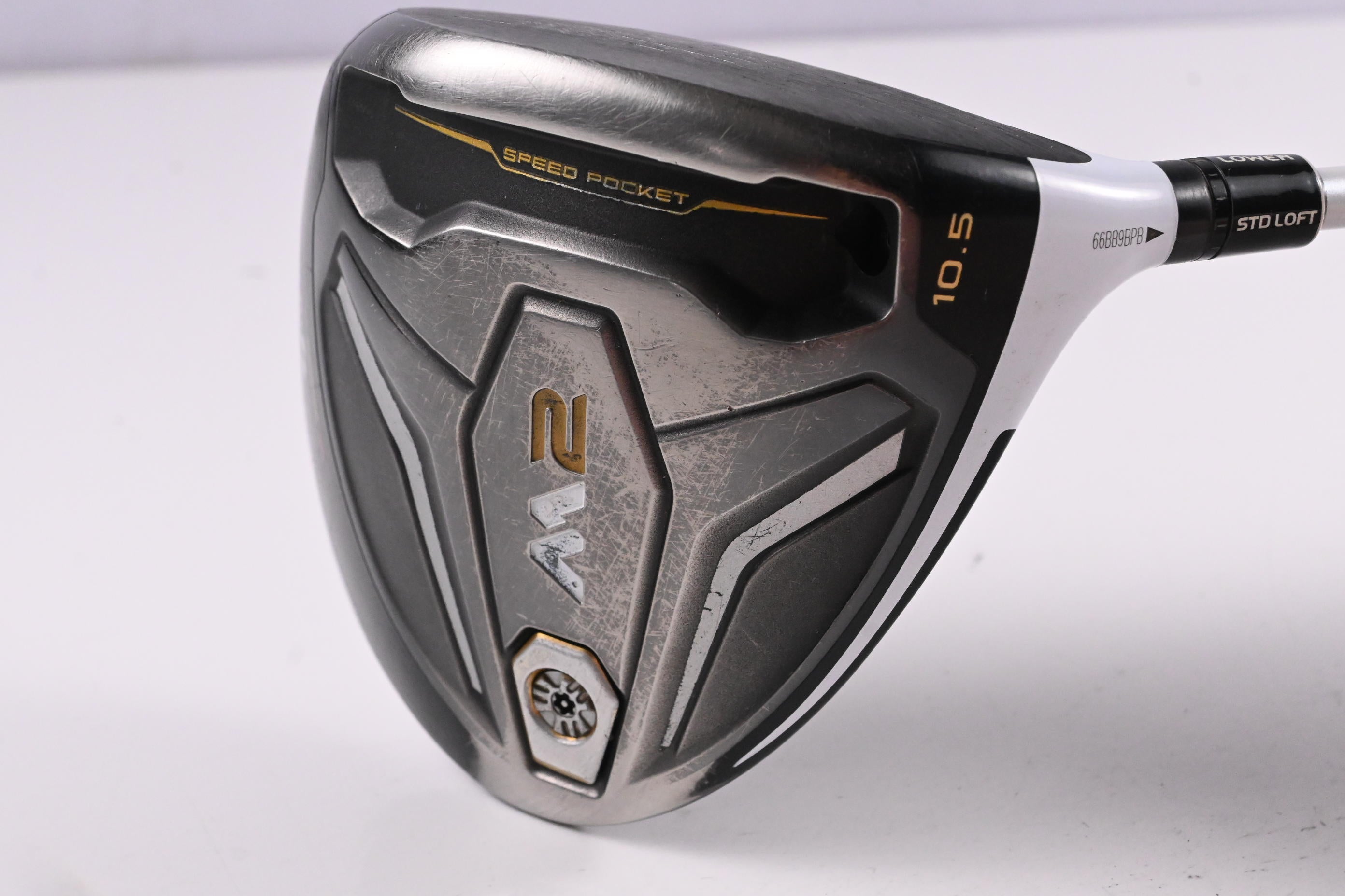 Taylormade M2 2016 Driver / 10.5 Degree / Stiff Flex Aldila Rogue Black 60 Shaft