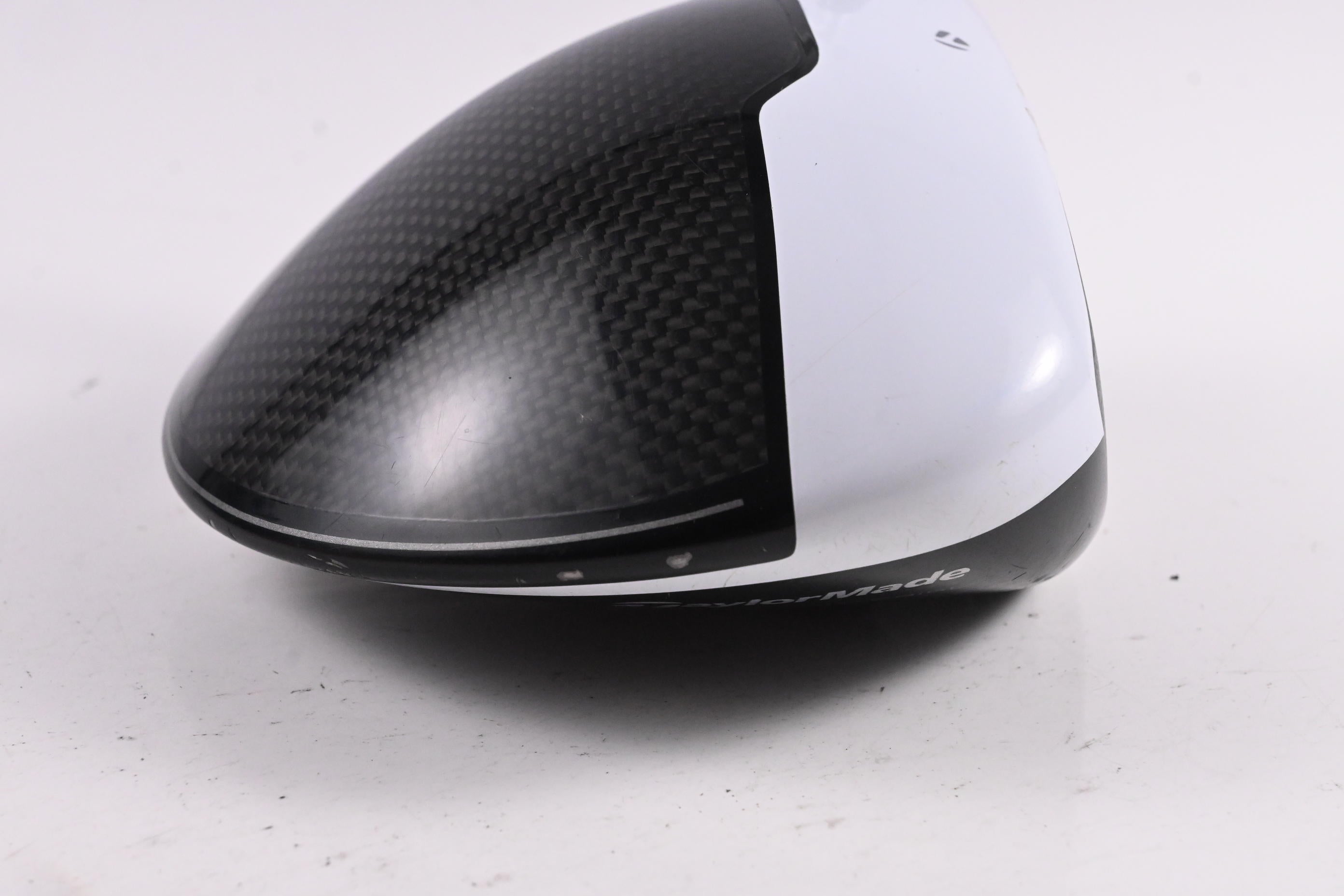 Taylormade M2 2016 Driver / 10.5 Degree / Stiff Flex Aldila Rogue Black 60 Shaft